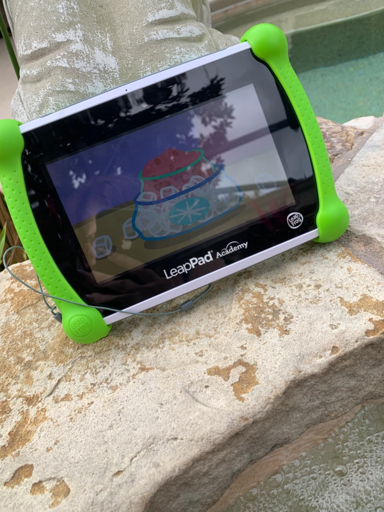 LeapPad Academy Kids' Learning Tablet, Green customer photo 2