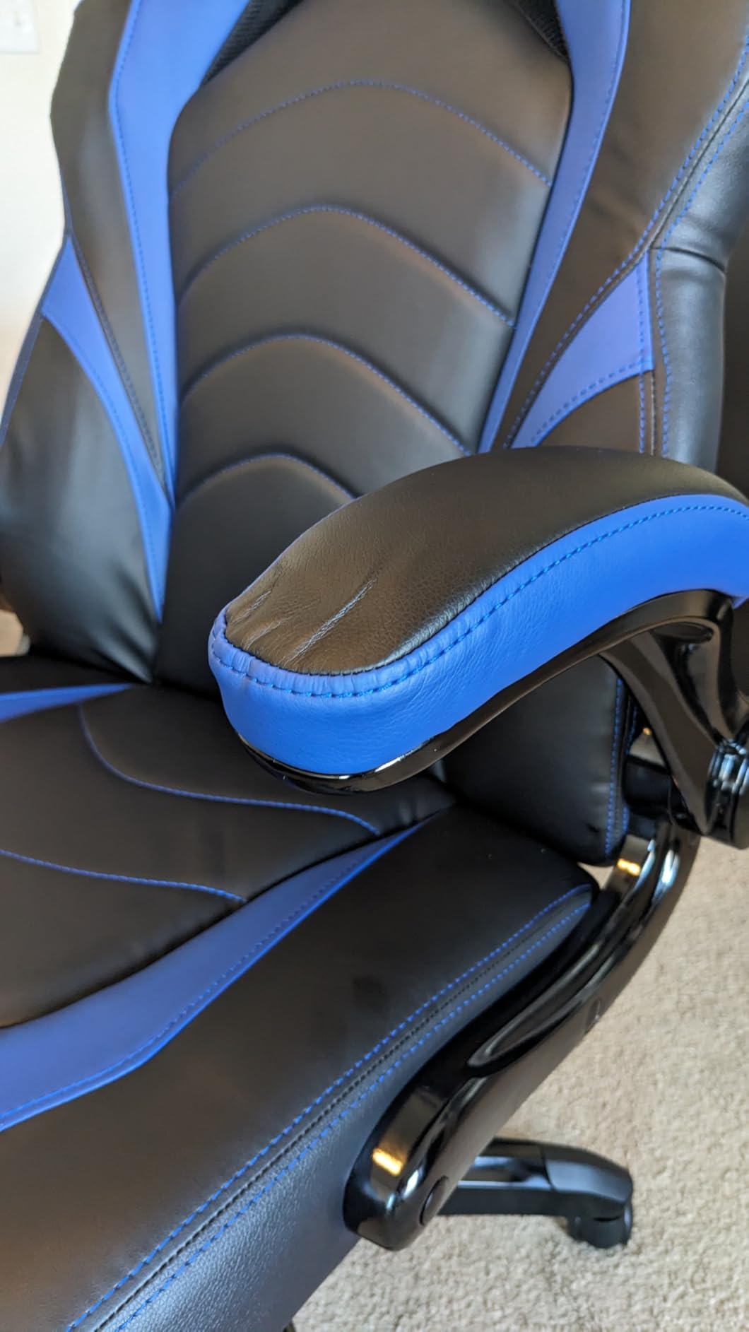 STAPLES Emerge Vortex Gaming Chair, Ergonomic, Adjustable Height, Swivel, Black customer photo 2