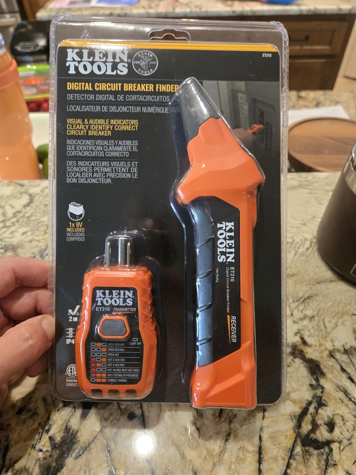 Klein Tools ET310 AC Circuit Breaker Finder, Electric and Voltage Tester with Integrated GFCI Outlet Tester customer photo 2