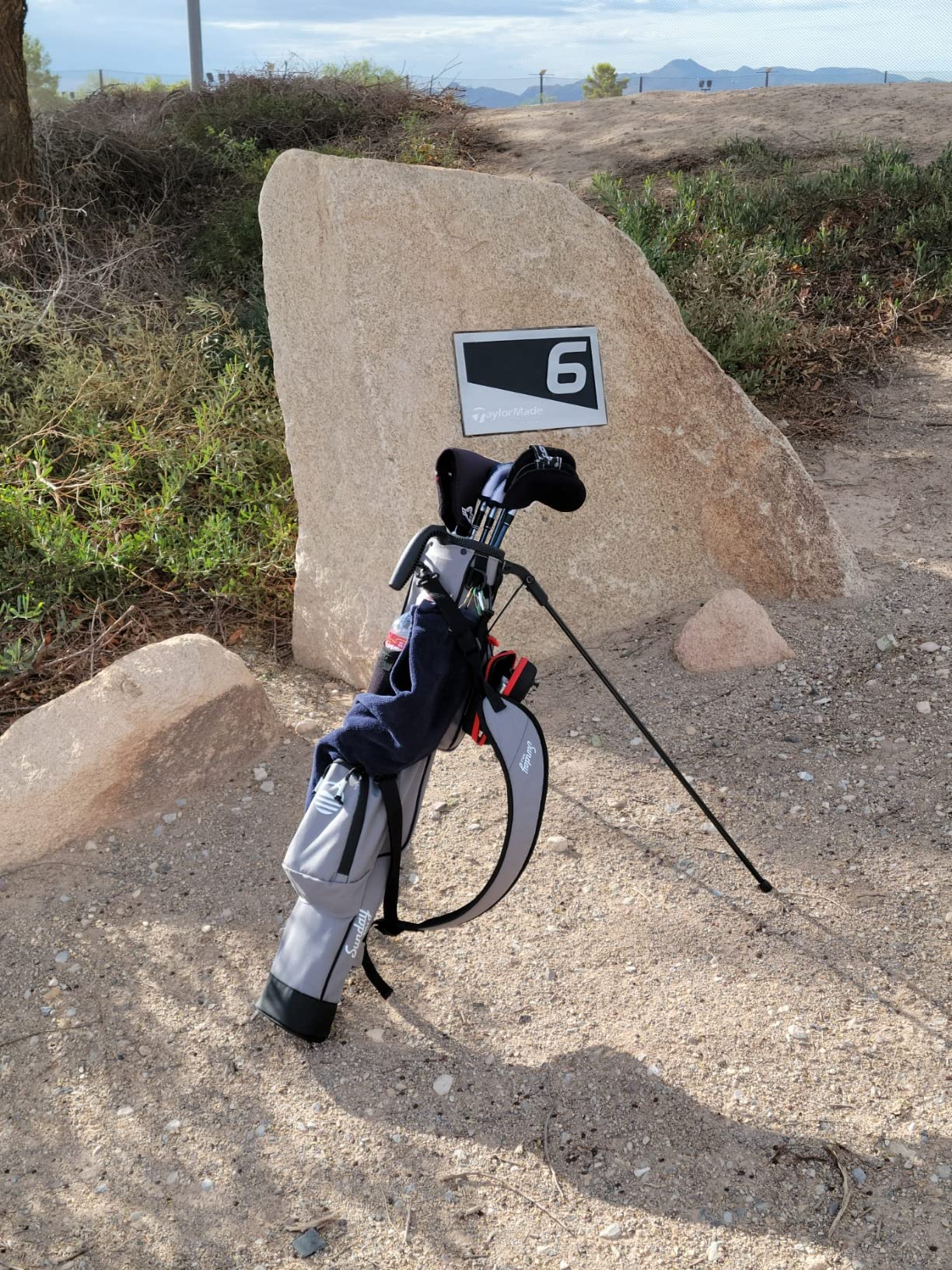The Original Lightweight Sunday Golf Bag with Stand - Easy to Carry, Durable Pitch & Putt Bag for Driving Range, Par 3 & Executive Courses customer photo 2