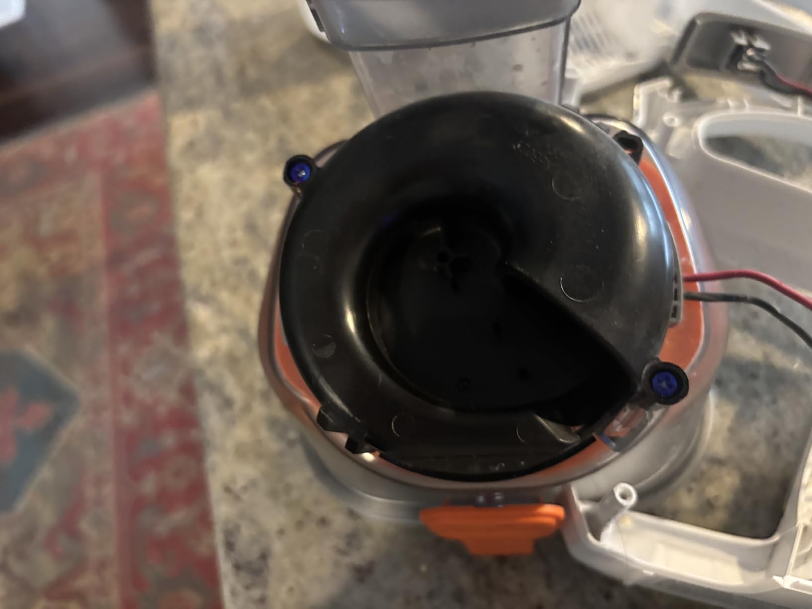 BLACK+DECKER Dust Buster Hand Held Vacuum Cordless Rechargeable, Portable Vacuum for Car, Extended Runtime, Powerful Suction, Extra Long Crevice Tool, AdvancedClean+ (HHVK320J10) customer photo 1