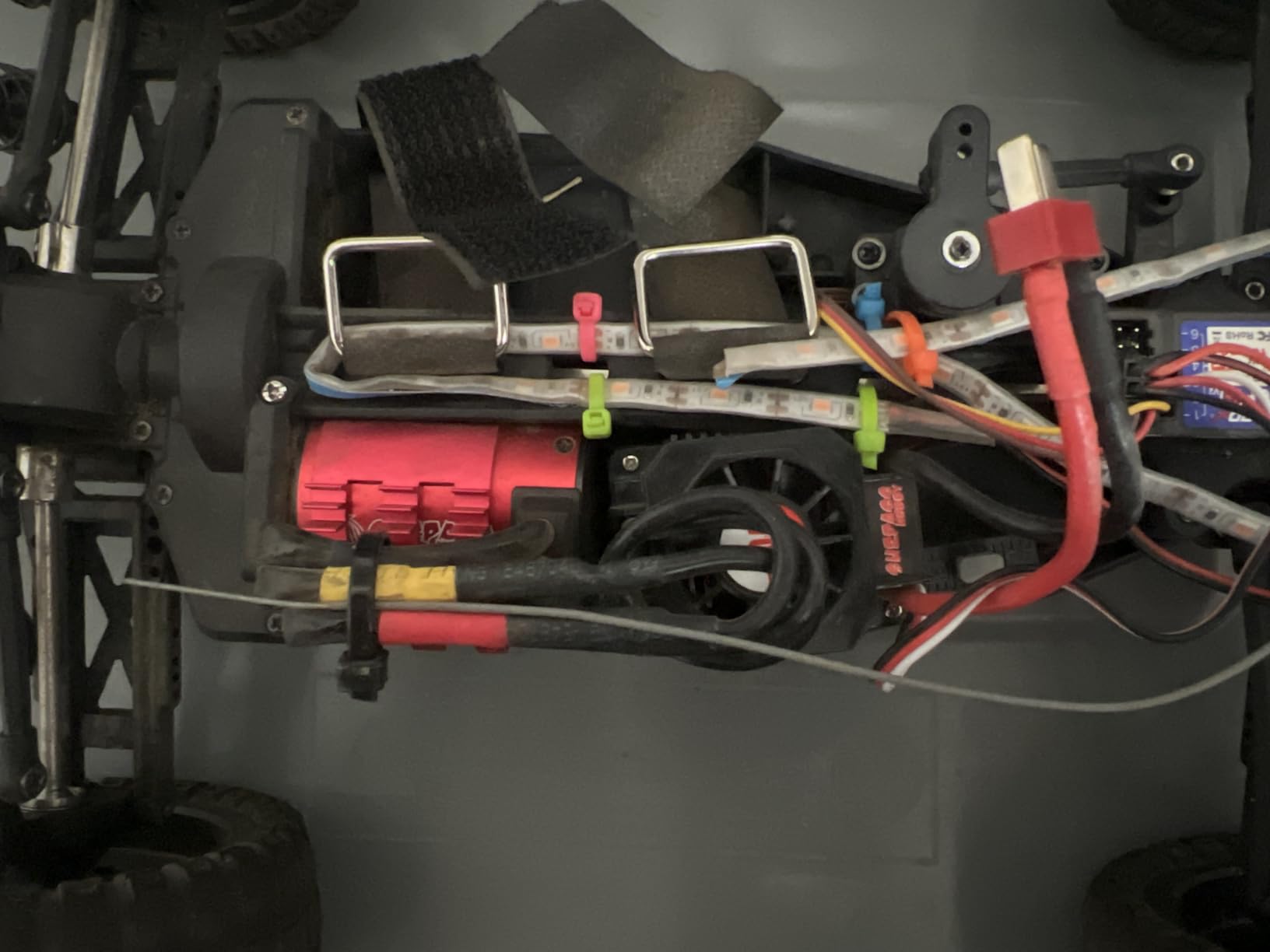 GoolRC Surpass Hobby 3650 Brushless Motor and ESC Combo, 3900KV Brushless Motor and 60A ESC for 1/10 Scale RC Car Truck Indispensable Accessory for Modification Enthusiasts customer photo 2