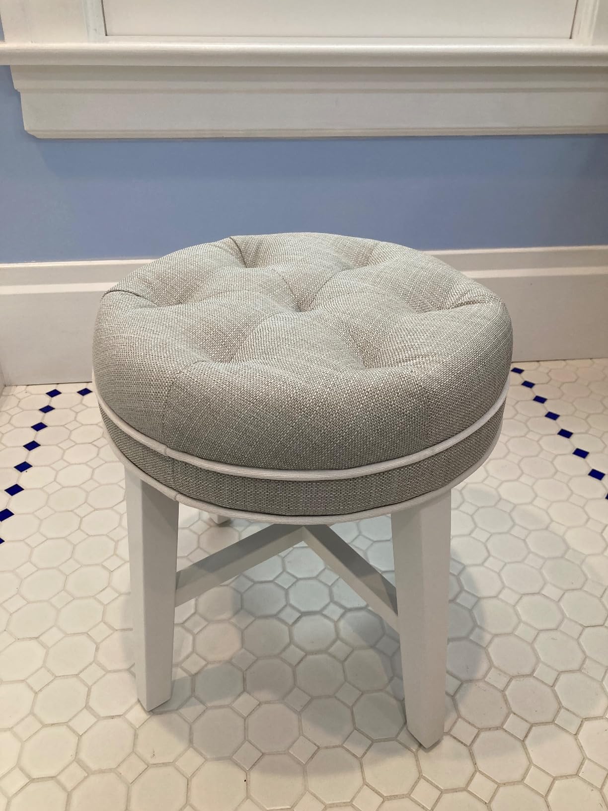 Hillsdale, Sophia Round Tufted Wood and Upholstered Backless Vanity Stool for Makeup Room or Bathroom, Gray customer photo 2