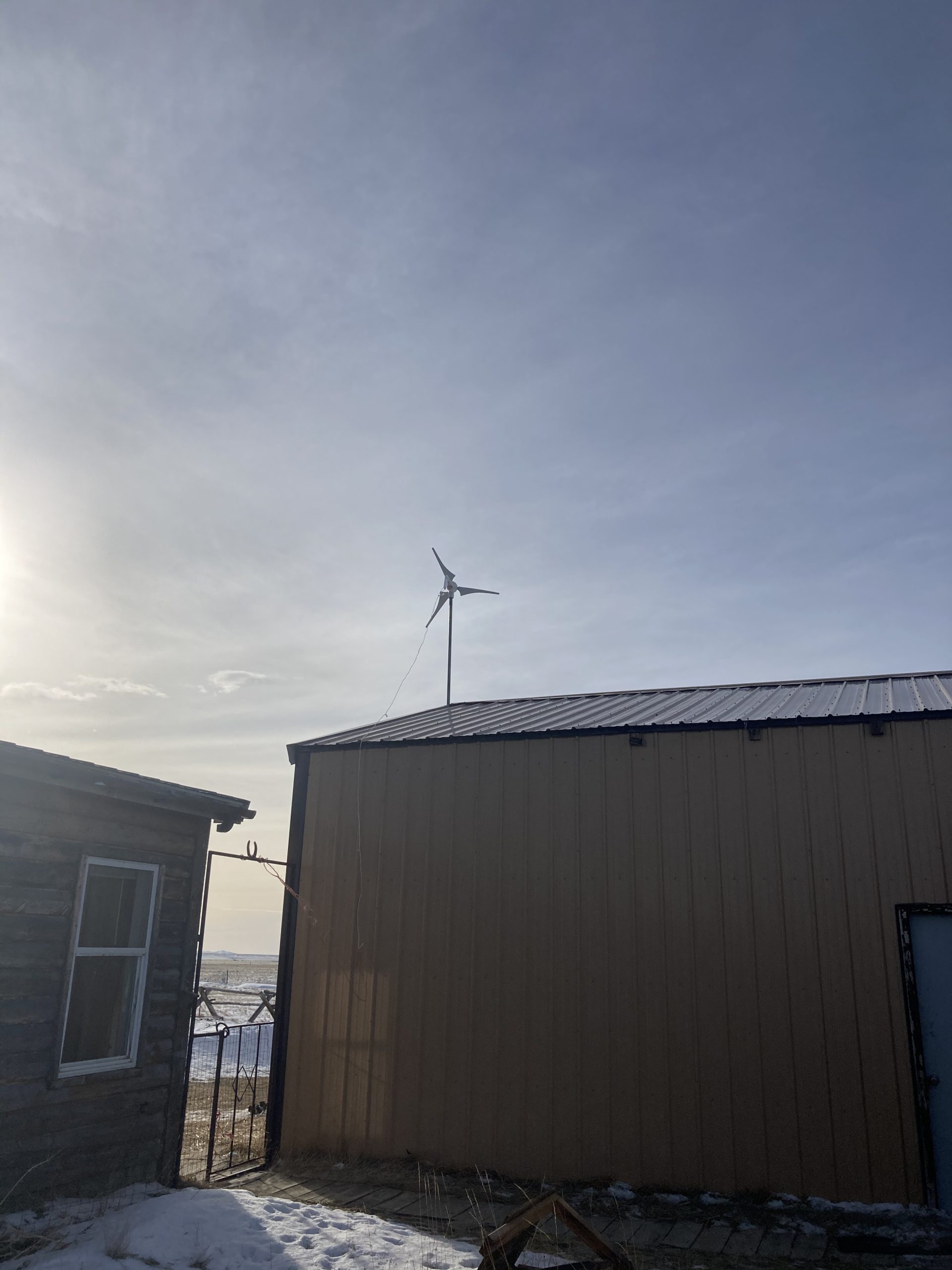 Wind Turbine Generator 400W 12V with 3 Blade 2.5m/s Low Wind Speed Starting Wind Turbines with Charge Controller, Windmill for Home customer photo 1