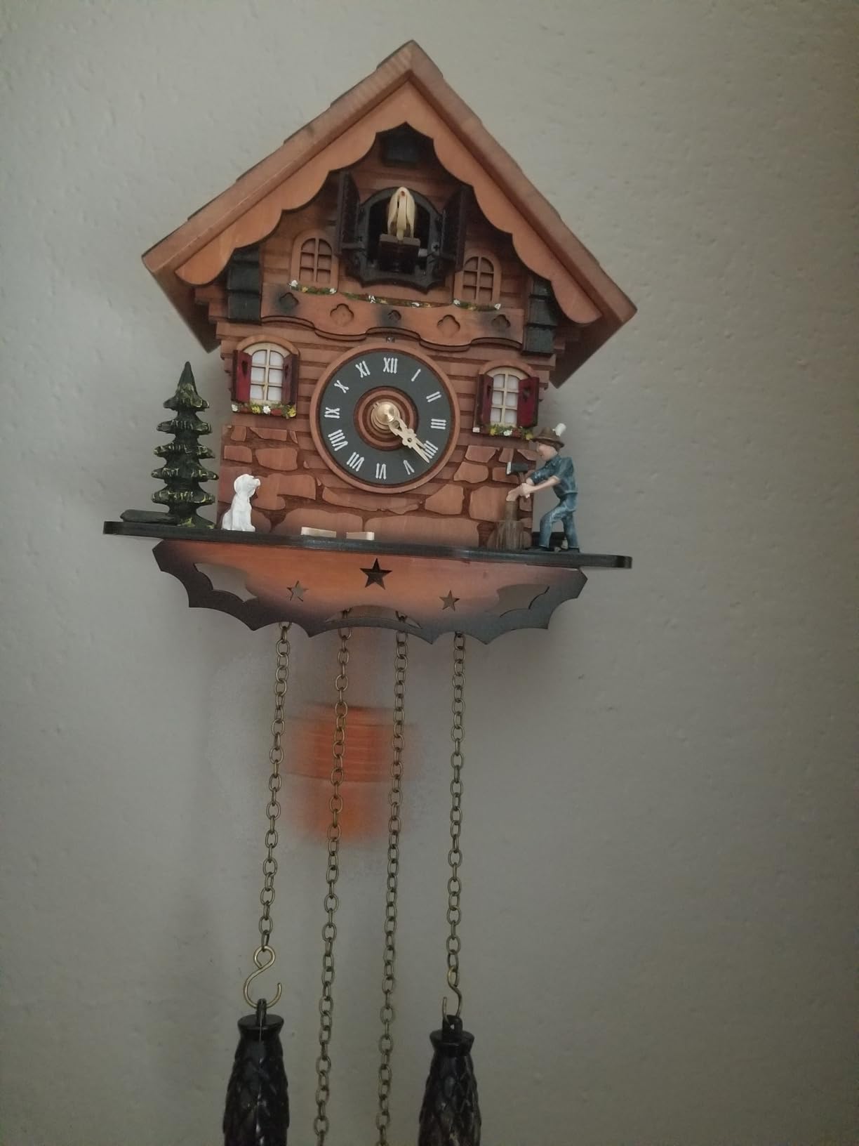 Kintrot Cuckoo Clock Traditional Black Forest Clock Antique Wooden Pendulum Quartz Wall Clock customer photo 2