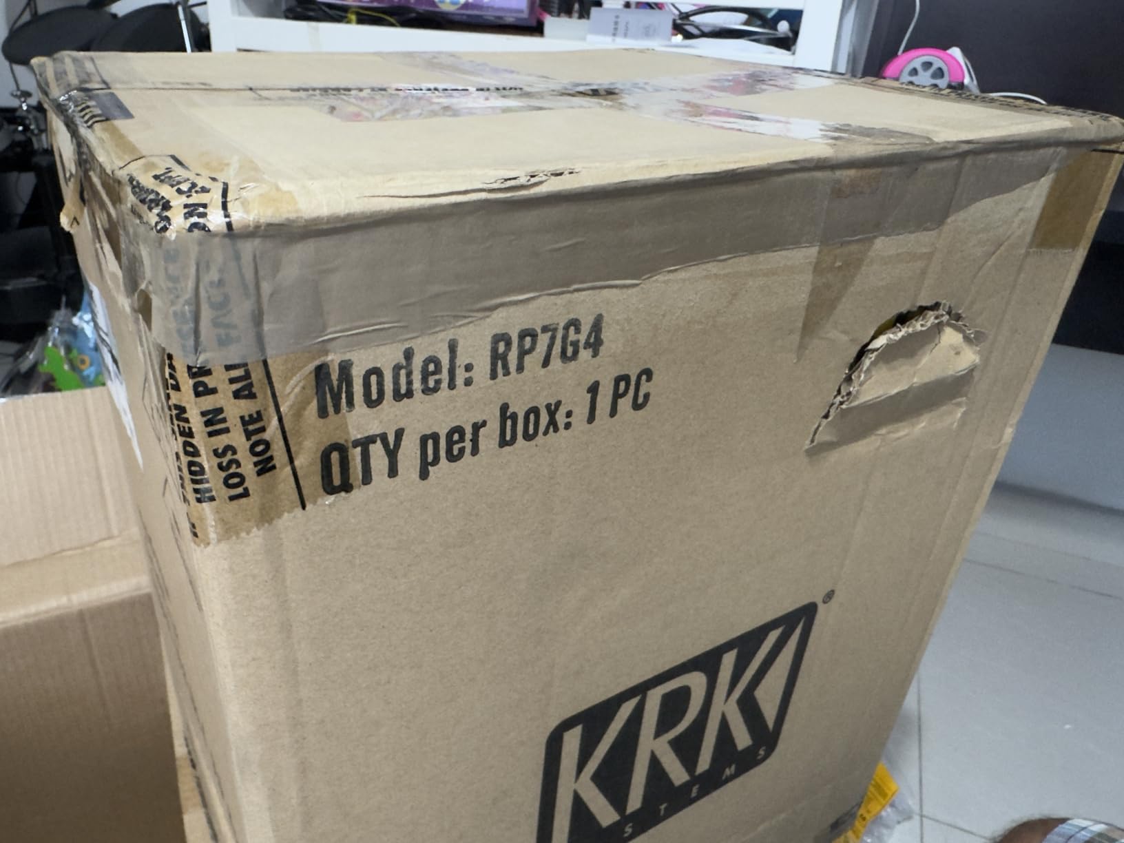 KRK Rokit 7 G4 Studio Monitor Speaker Bundle - Pair, Black customer photo 2