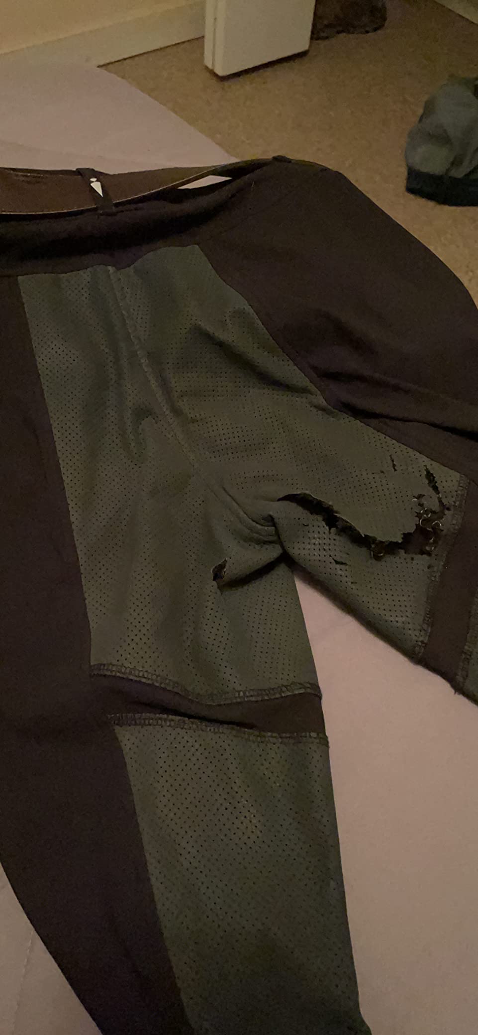 Women's Crossover II Full Seat Riding Breeches - Lightweight, Durable, Year Round Horse Riding Pants with Pockets customer photo 1