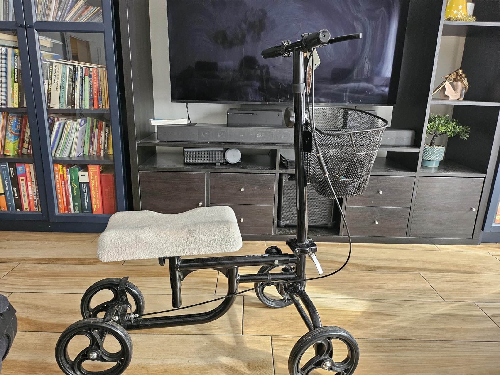 BodyMed Knee Walker, Steerable for Foot Injuries - Adjustable Scooter with Dual Brakes, Detachable Metal Basket & Cushioned Pad - Better Alternative to Crutches for Leg Recovery customer photo 2