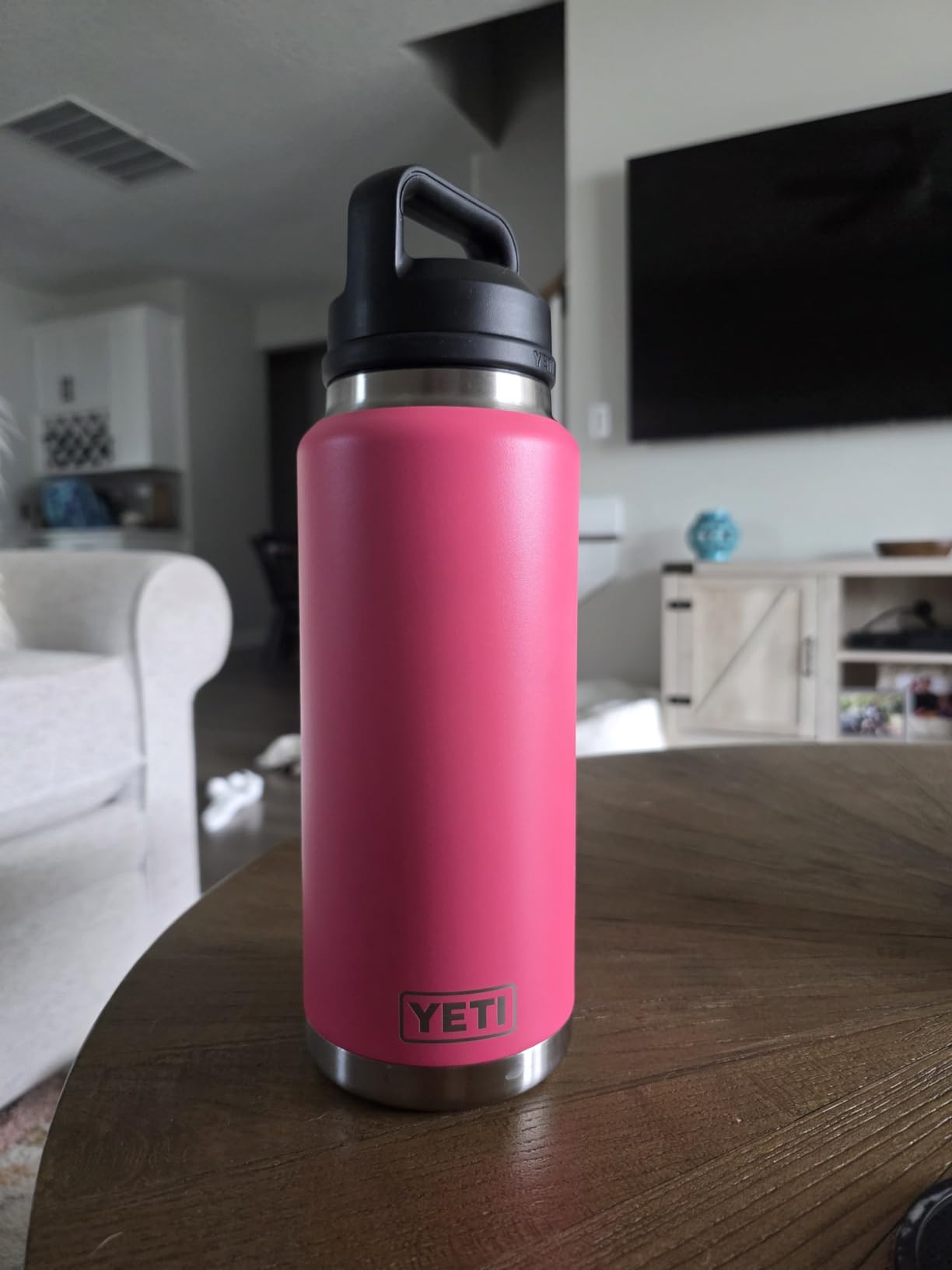 YETI Rambler 36 oz Bottle, Vacuum Insulated, Leakproof, Stainless Steel with Chug Cap | Vacuum Insulated customer photo 1