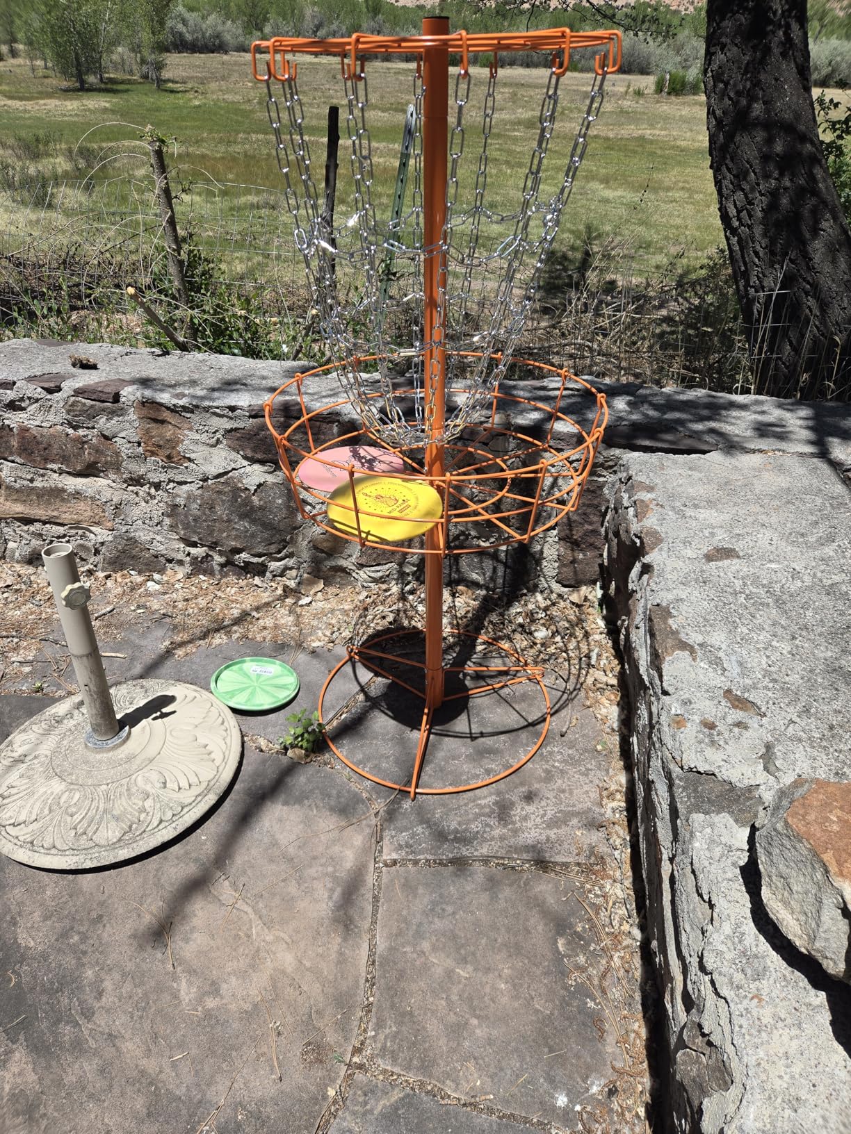 Yaheetech Disc Golf Basket Portable Disc Golf Practice Set 12/24 Chain w/Basket Target and Double Steel Chains for Outdoor customer photo 2