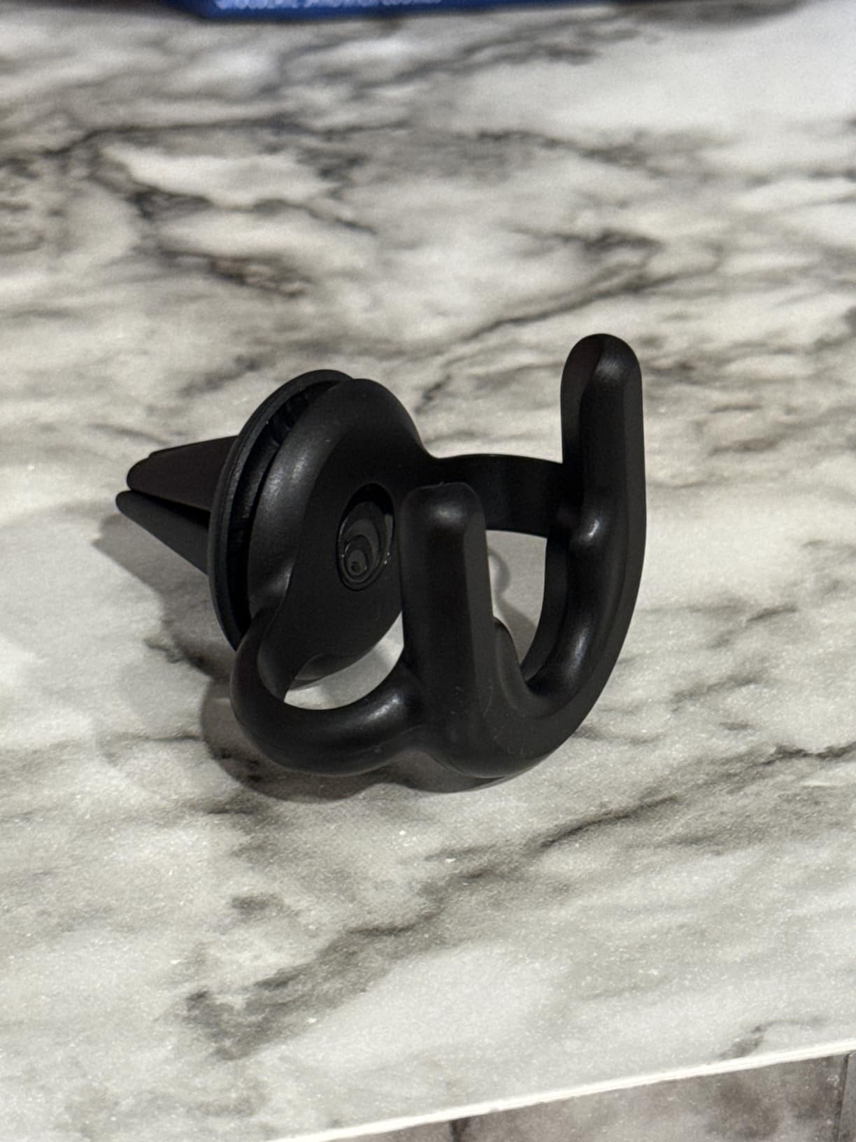 PopSockets Car Phone Mount, Vent Mount - White customer photo 1