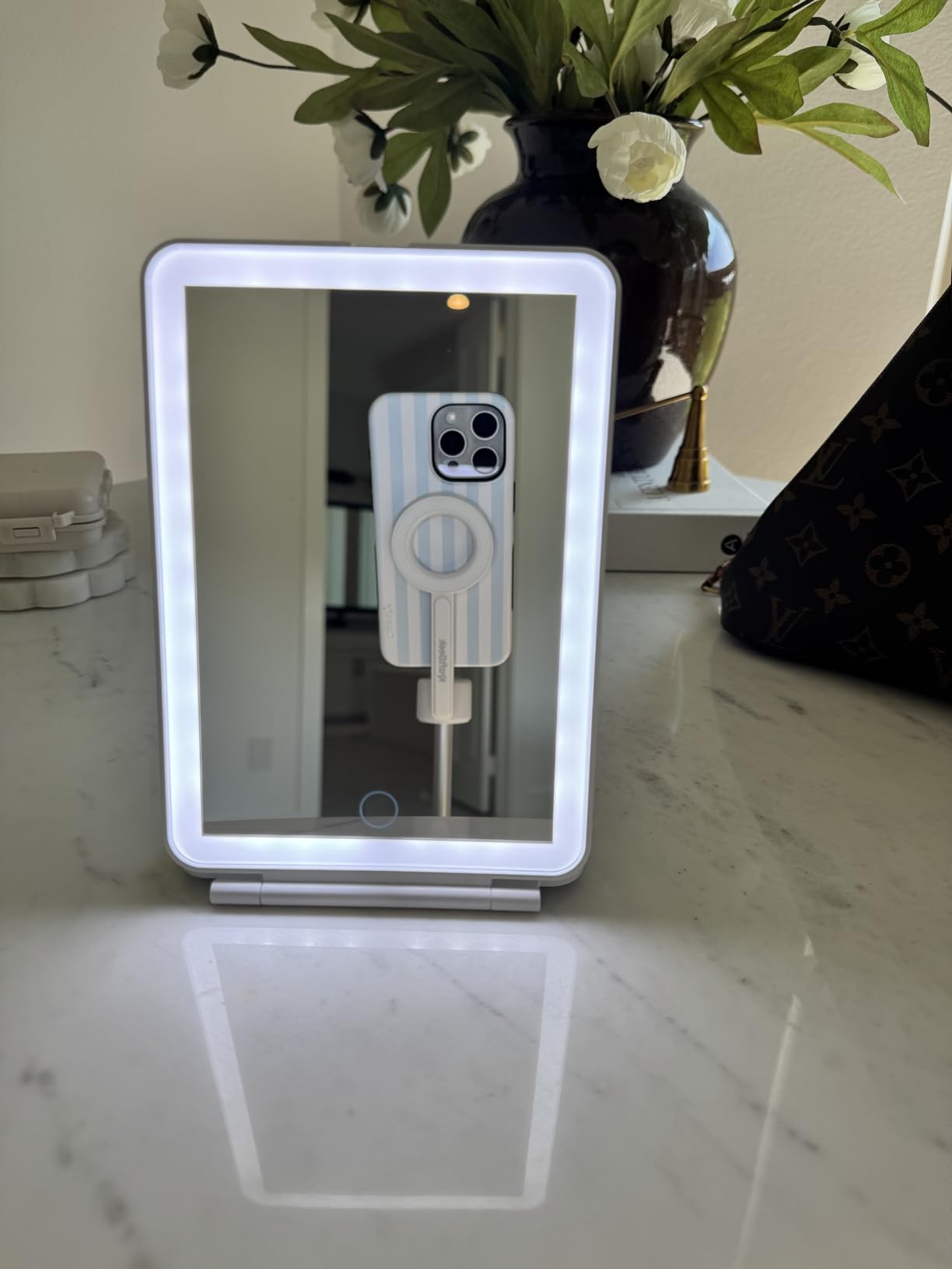 FUNTOUCH Rechargeable Travel Makeup Mirror with 72 Led Lights, Portable Lighted Beauty Mirror, 3 Color Lighting, Dimmable Touch Screen, Tabletop LED Folding Cosmetic Vanity Mirror customer photo 2