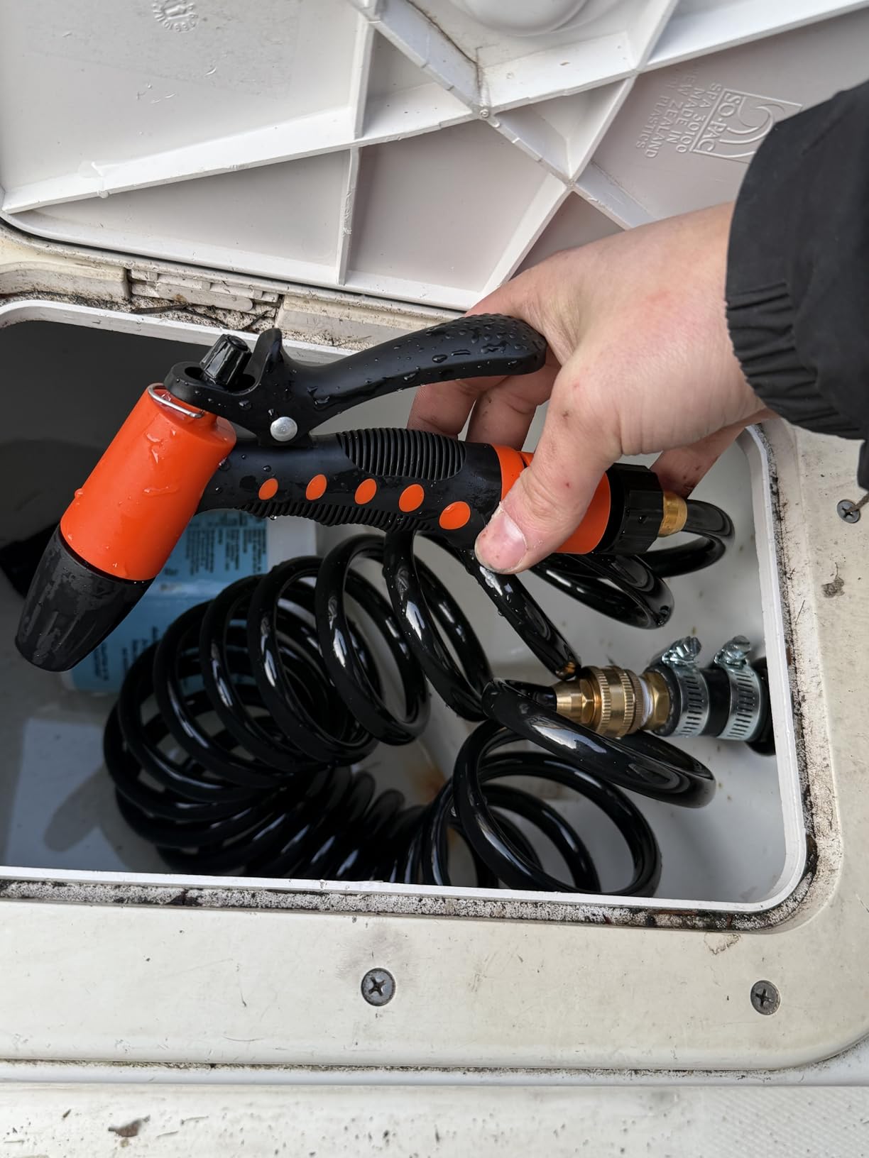 SEAFLO 33 Series Washdown Deck Wash Pump Kit - 12V DC, 3.0 GPM, 70 PSI, Heavy Duty Pressure Switch, for RV, Boat, Marine, Yacht, Freshwater, and Saltwater Applications | 4-Year Warranty customer photo 1