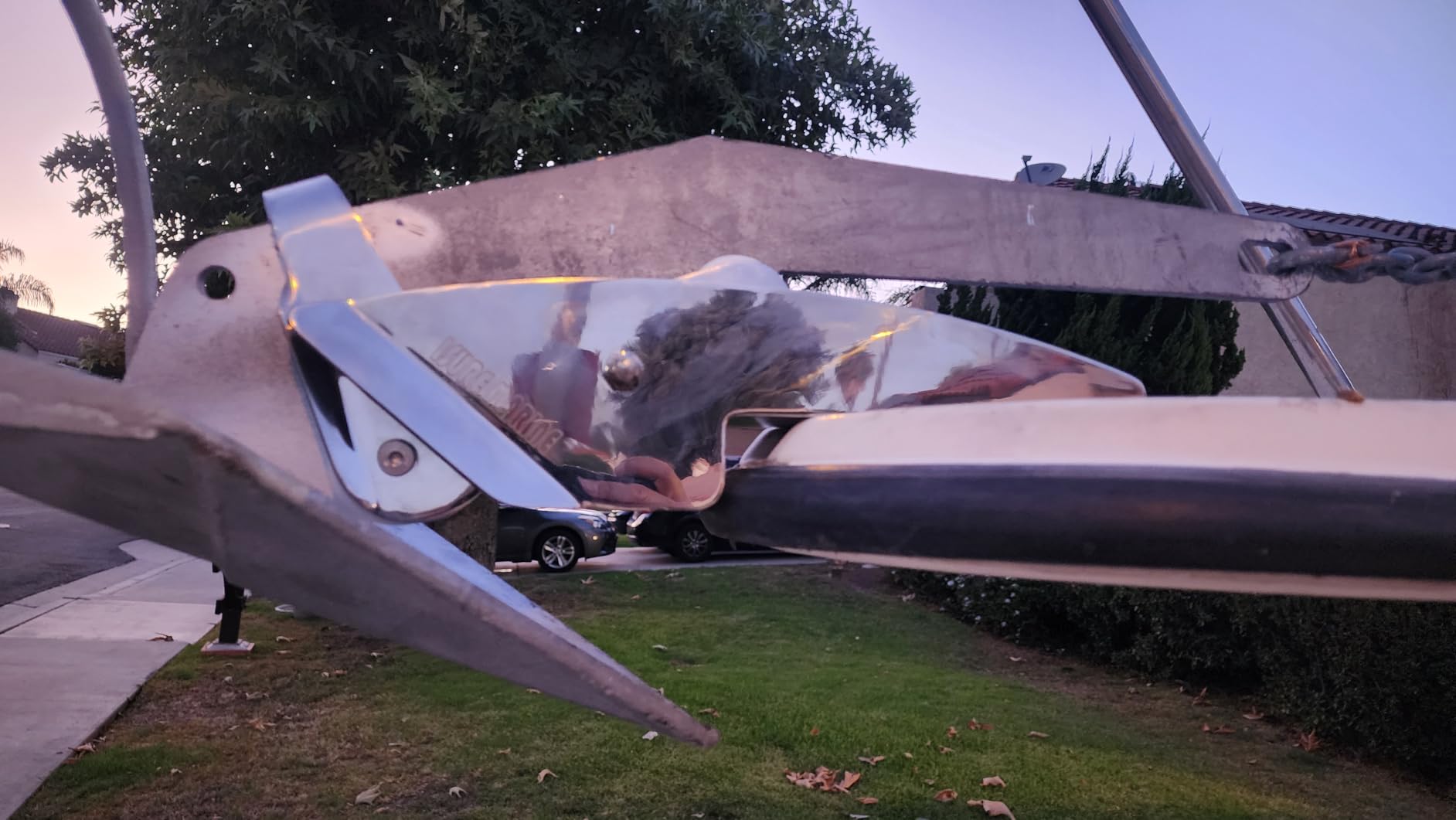 ISURE MARINE AISI 316 Stainless Steel Hinged Self-Launching Bow Anchor Roller with pivoting Dual-Roller 16.5'' customer photo 1
