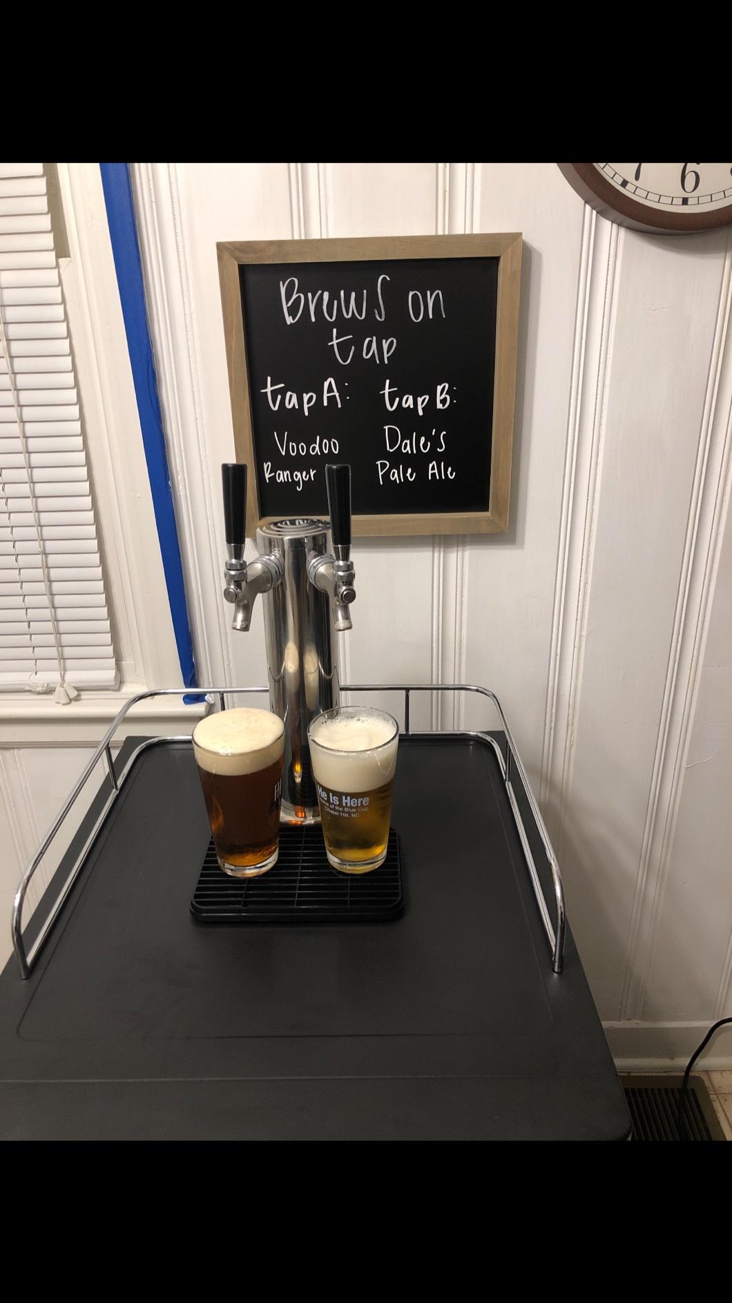 Ivation Full Size Kegerator | Dual Tap Draft Beer Dispenser & Universal Beverage Cooler | Black customer photo 1