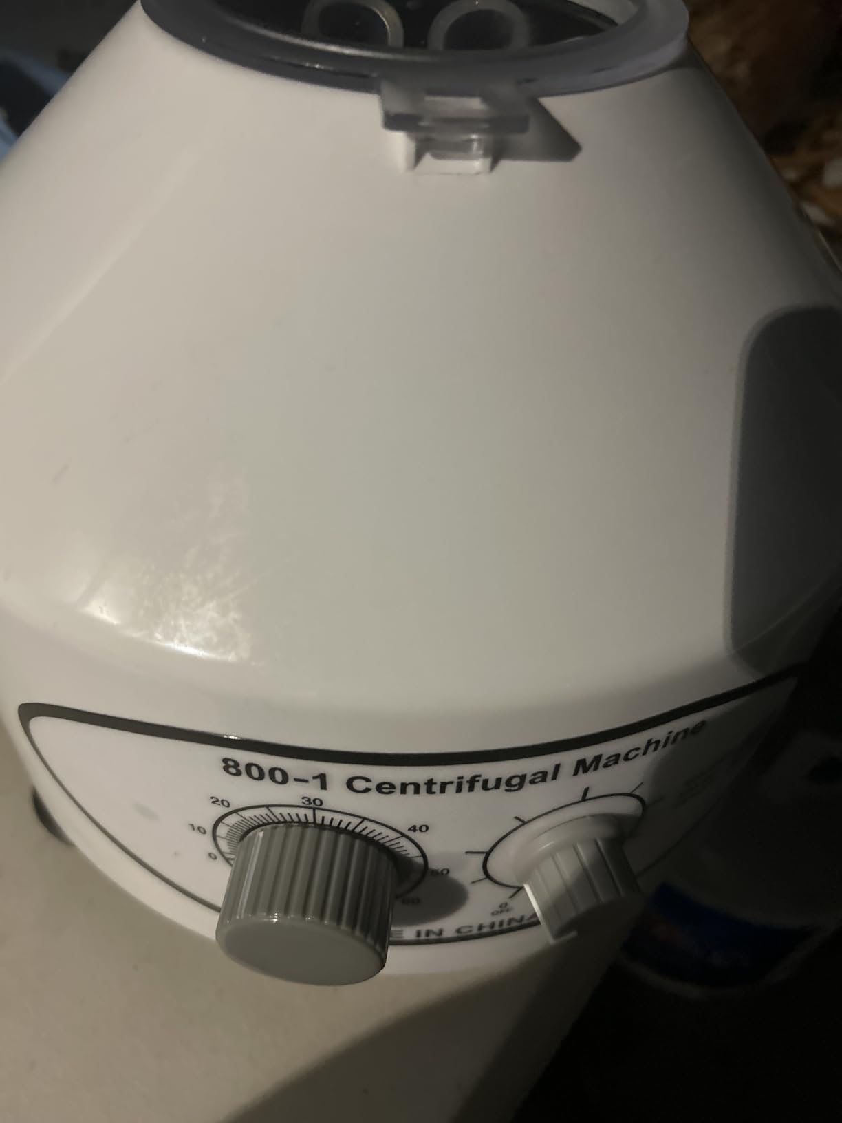 Desktop Electric Lab Laboratory Centrifuge Machine Lab Medical Practice w/Timer and Speed Control - Low Speed, 4000 RPM, Capacity 20 ML x 6 - 110v by CALU LUKY customer photo 2
