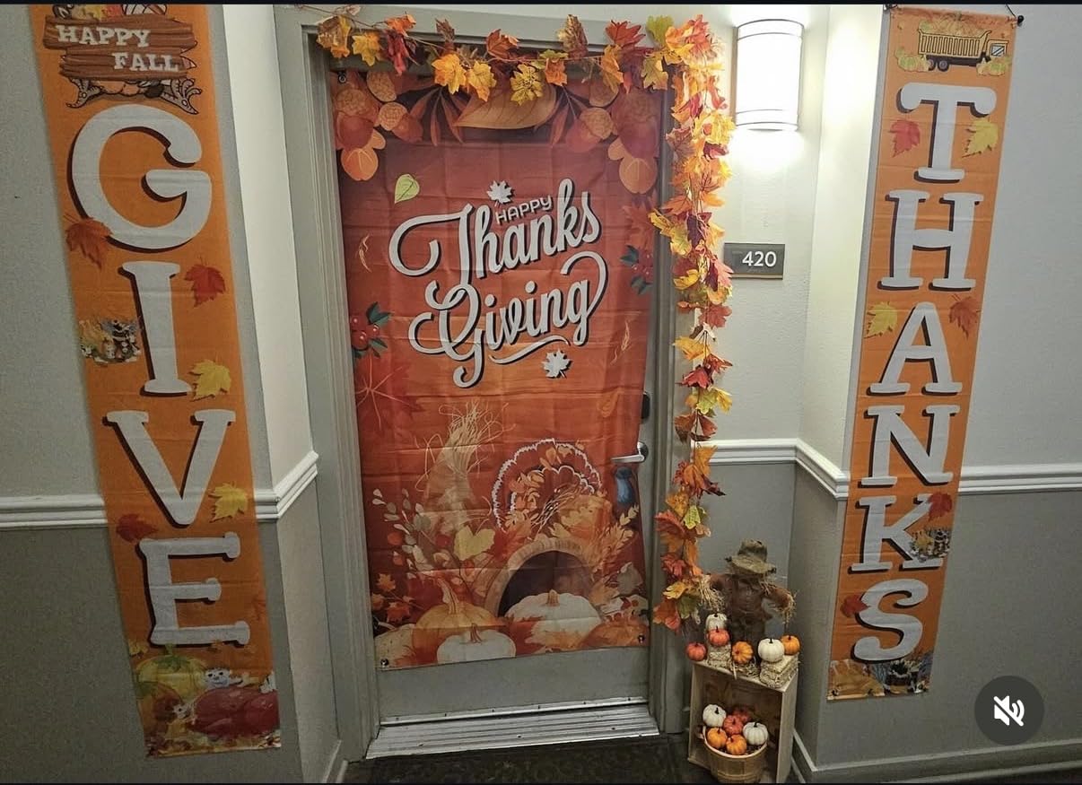 GIVE THANKS Hanging Banner Porch Sign Autumn Pumpkin Maple Leaf Backdrop Flag Fall Harvest Welcome Banner For Indoor Outdoor Wall Door Decoration Thanksgiving Party Decorations 72