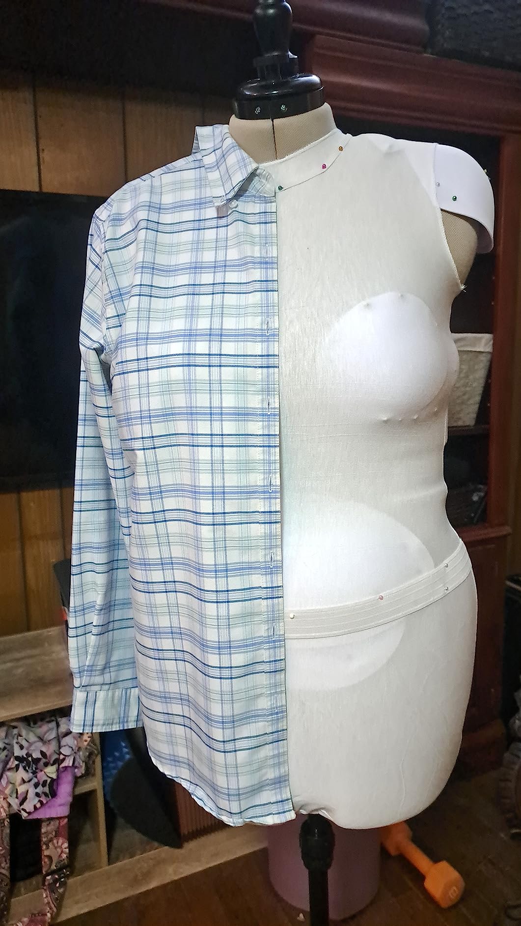Dritz My Double Designer Adjustable Dress Form - Small Size US 4-14 - Female Clothing Mannequin for Sewing, Fitting, and Draping - Pinnable Sewing Mannequin with 13 Dials for Fitting + 360 Hem Guide customer photo 1