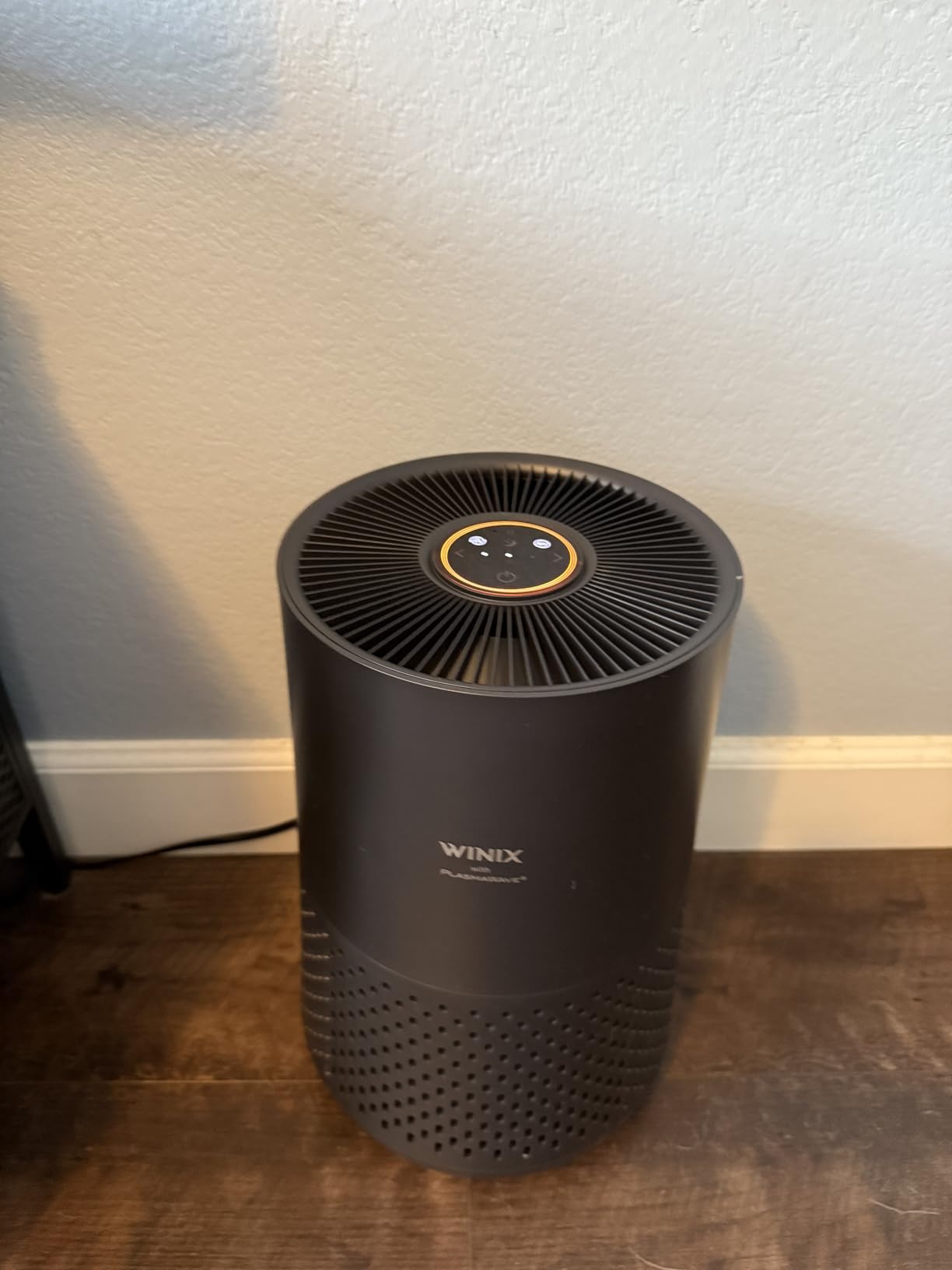 Winix A230 Air Purifier for Bedroom Up to 1110 Ft² in 1 Hr With Air Quality Monitor, True HEPA, Carbon Filter and Auto Mode, Captures Pet Allergies, Smoke, Dust customer photo 1