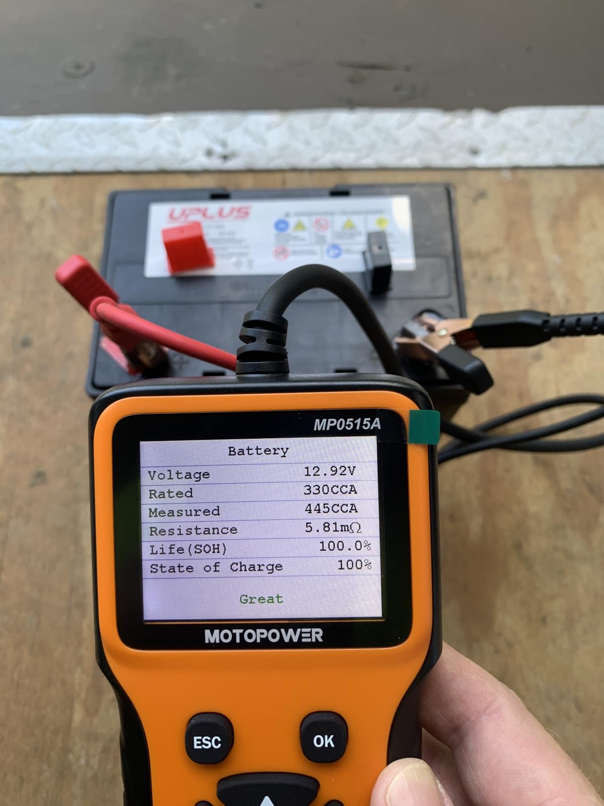 MOTOPOWER MP0515A 12V Car Battery Tester Automotive 100-2000 CCA Battery Load Tester Auto Cranking and Charging System Tester customer photo 2