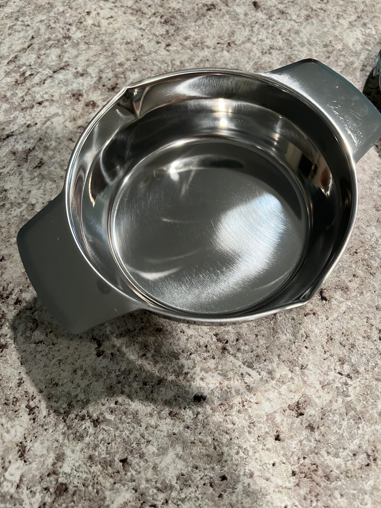 Citrus Lemon Orange Grapefruit Juicer Manual Squeezer 304 Stainless Steel Robust Hand Juicer Reamer Rotation Press with Strainer and 10oz Bowl, 2 Pour Spouts, Dishwasher Safe, Easy to Clean, Heavy Duty customer photo 2