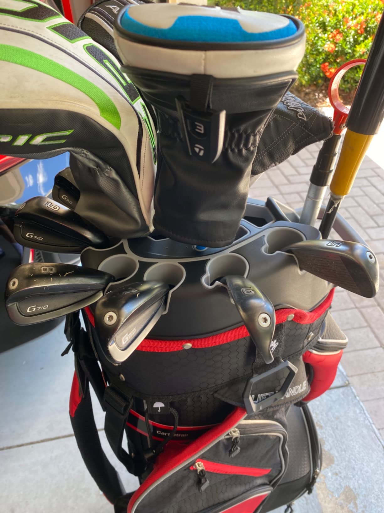 Founders Club 3rd Generation Club Lock Organizer Golf Cart Bag with 14 Way Anti Rattle Divider Top- Free Snap On Rain Hood-Full Length Dividers customer photo 2