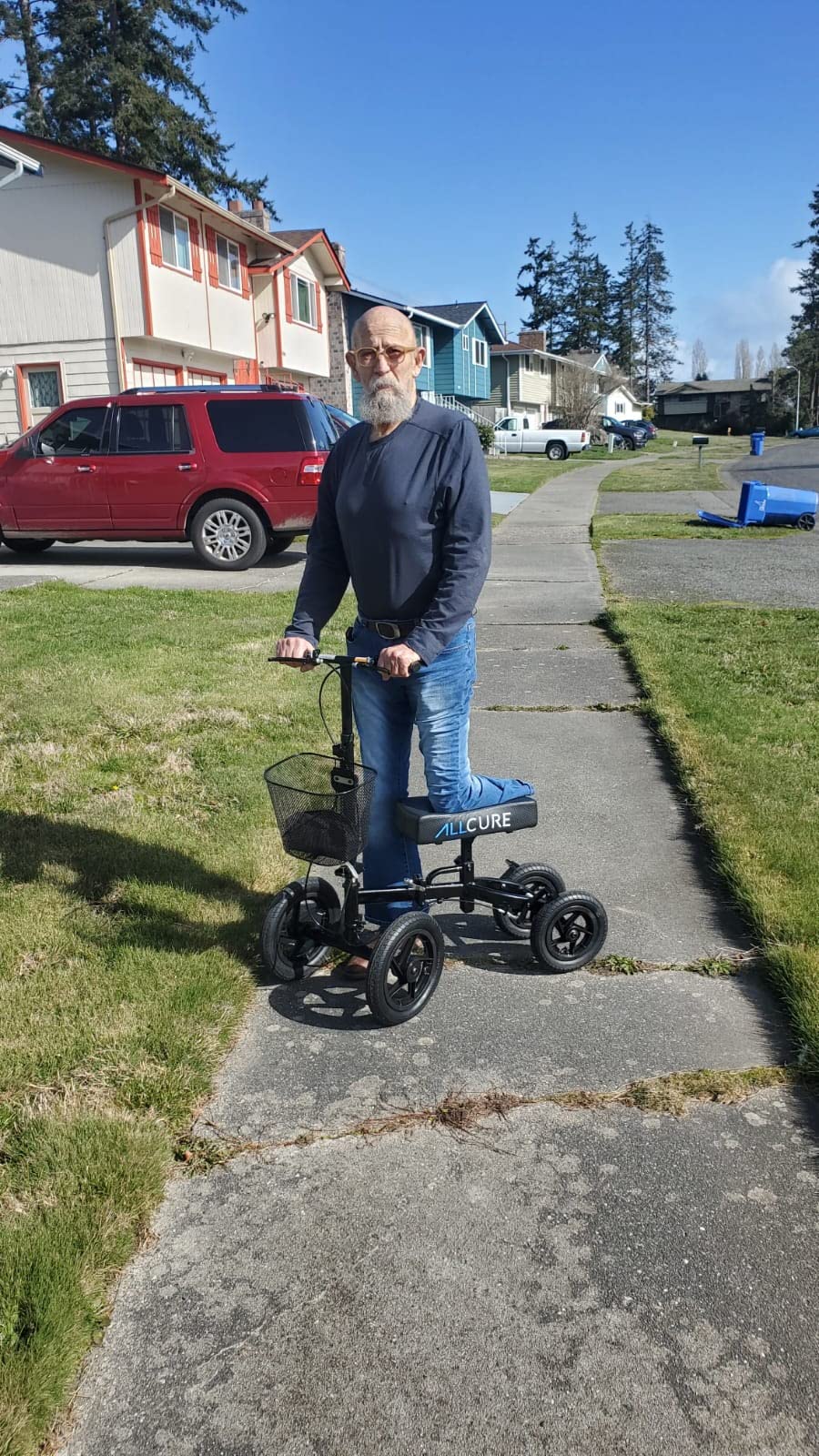 KneeRover Quad All Terrain Foldable Medical Steerable Knee Walker Scooter, Walking Aid Roller for Foot Injuries, Height Adjustable Crutch Alternative, Deluxe Brake System & Basket (Black) customer photo 2