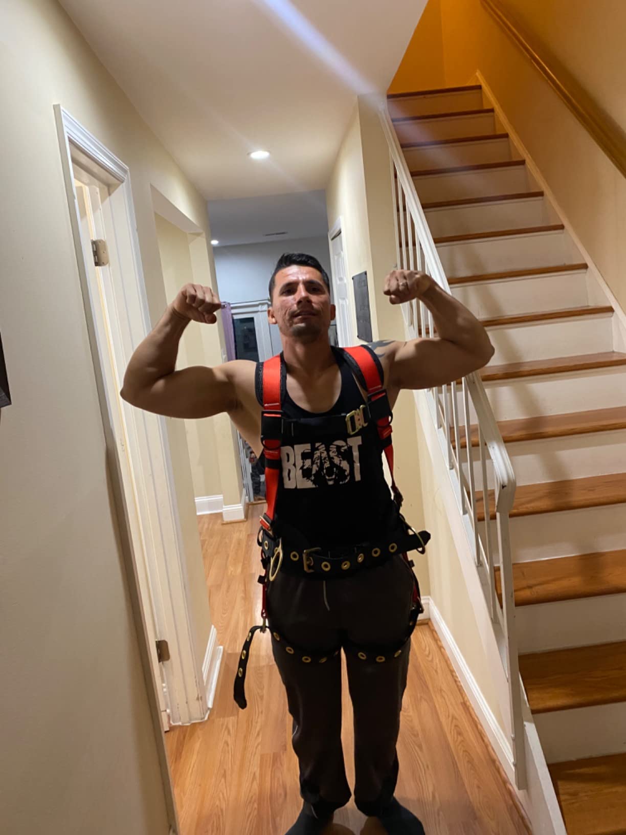 Palmer Safety Hammerhead 5pt Safety Harness Back Padded, QCB Chest, Tongue Buckle Legs Straps, Back & Side D-Rings customer photo 2