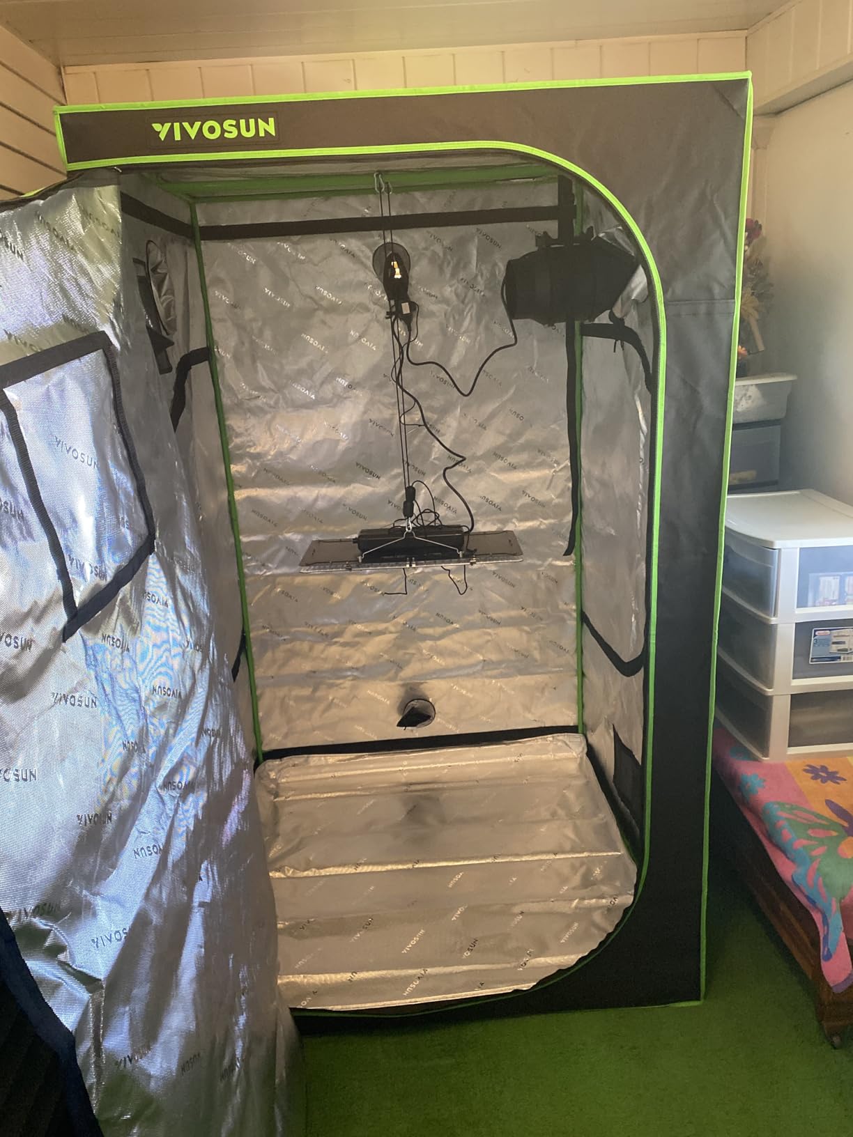 VIVOSUN Grow Tent Kit, 2 × 2ft 1-Plant System, WiFi-Controlled Grow System with Full Spectrum LED Grow Light, GrowHub Outlet A22 customer photo 2