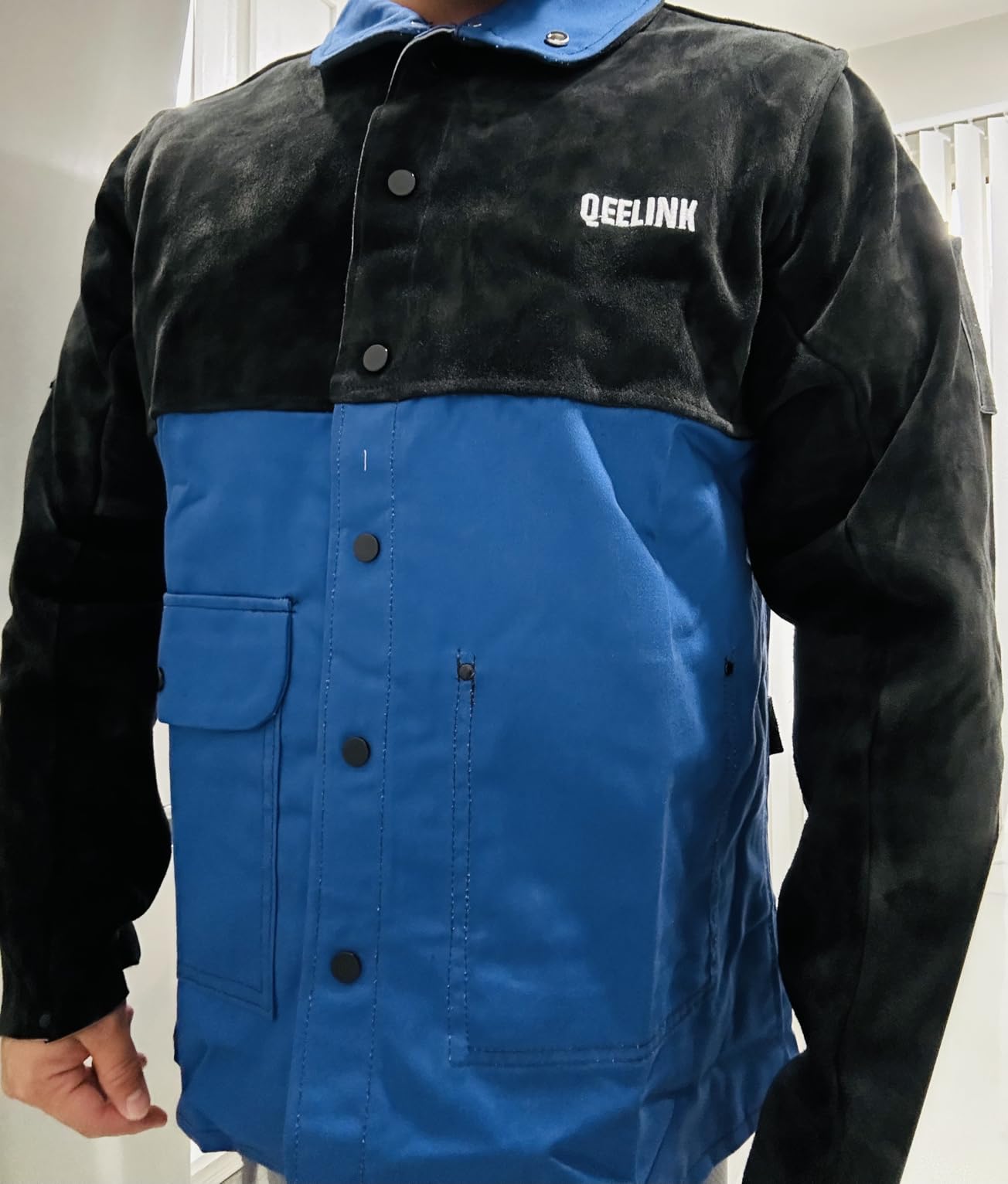 QeeLink Welding Jacket Split Leather Sleeves | Premium Flame Resistant Cotton Body Hybrid Welder Jackets Clothes customer photo 1