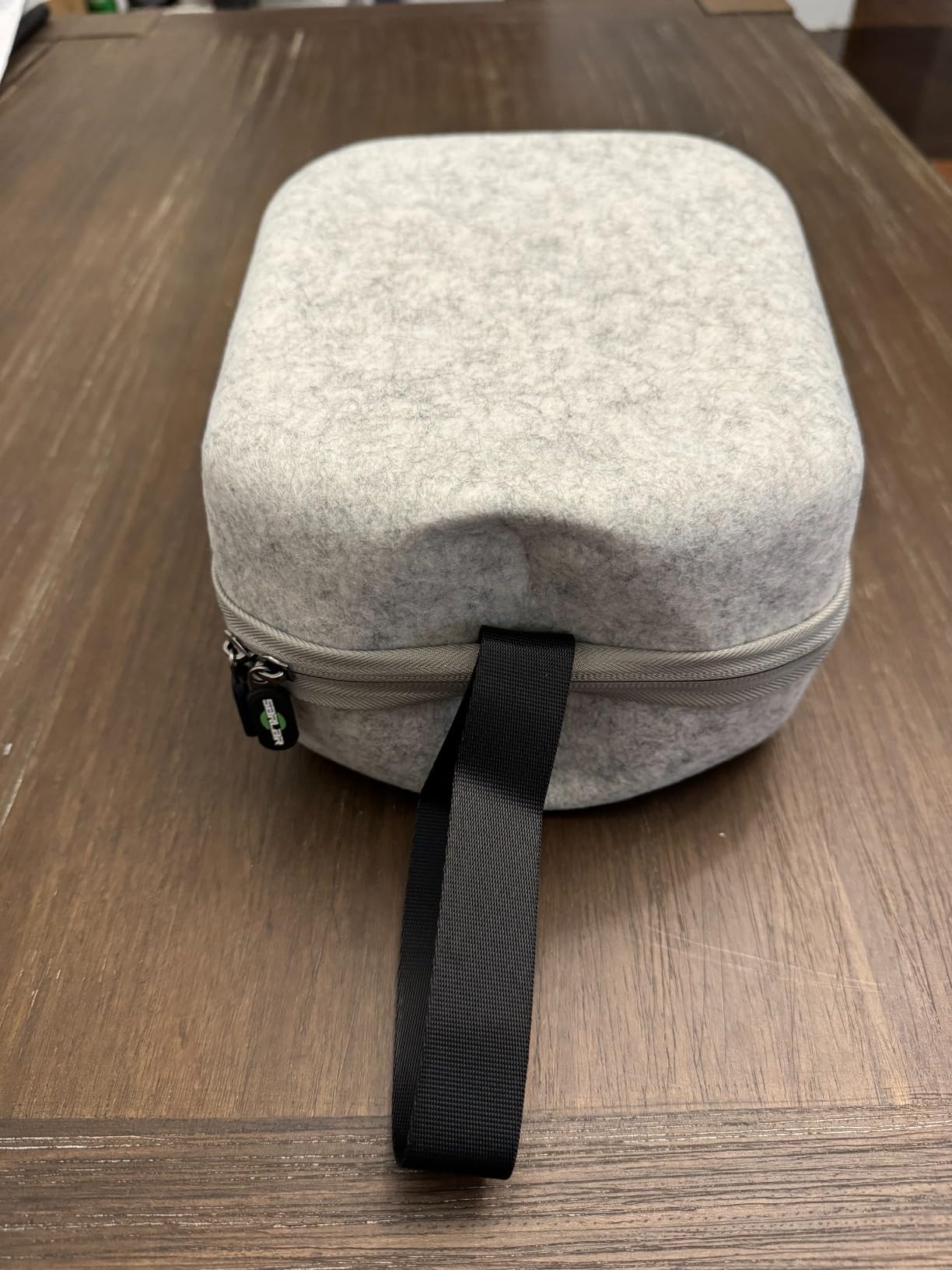 sarlar Hard Carrying Case Compatible with Meta Quest 3S/Quest 3/Oculus Quest 2/Vision Pro VR Headset and Controller Accessories, Suitable for Travel and Home Storage customer photo 1