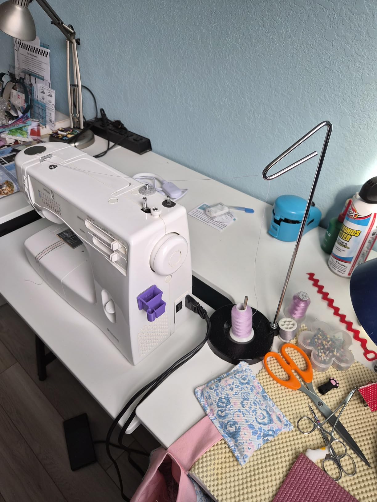 Adjustable Thread Spool Holder White - Adjustable Height Universal Single Cone Thread Stand for Sewing Machine - Heavy Base Embroidery Quilting Serger Sewing Cones Holder (White) customer photo 1