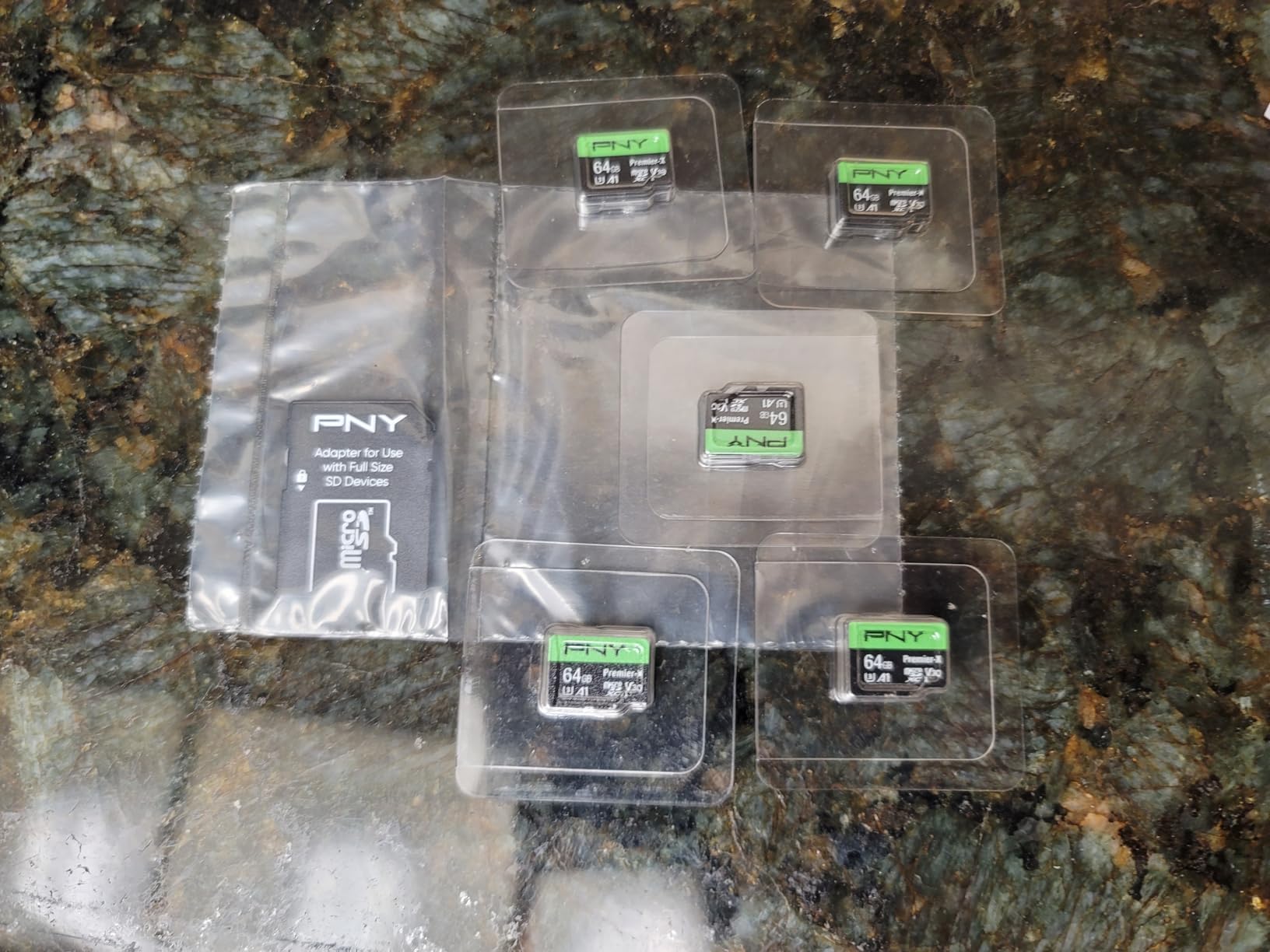 PNY 256GB Premier-X Class 10 U3 V30 microSDXC Flash Memory Card - 100MB/s, Class 10, U3, V30, A1, 4K UHD, Full HD, UHS-I, Micro SD customer photo 1