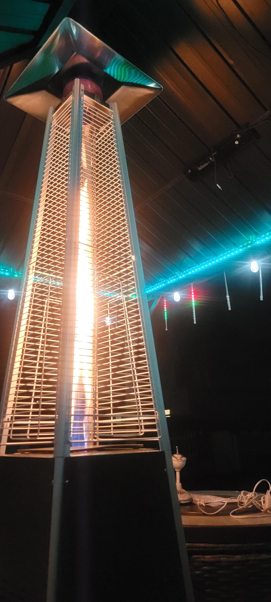 Pamapic Patio Heater with Cover, 48,000 BTU Pyramid Flame Outdoor Heater Quartz Glass Tube 87