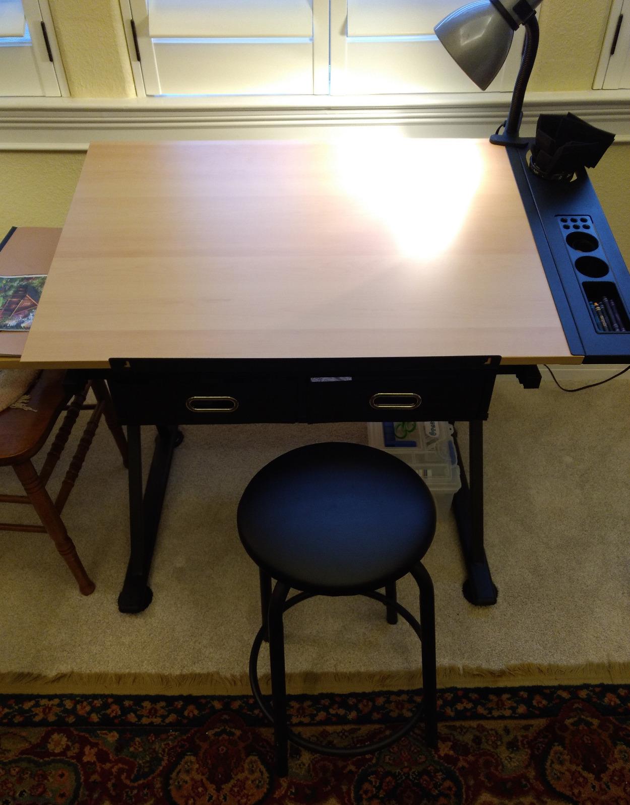 Topeakmart Drafting Table for Artists, Height Adjustable Drawing Draft Desk, Tiltable Tabletop, Art Craft Work Station with Extra Board for Diamond Painting Sewing Graphic Designere customer photo 1
