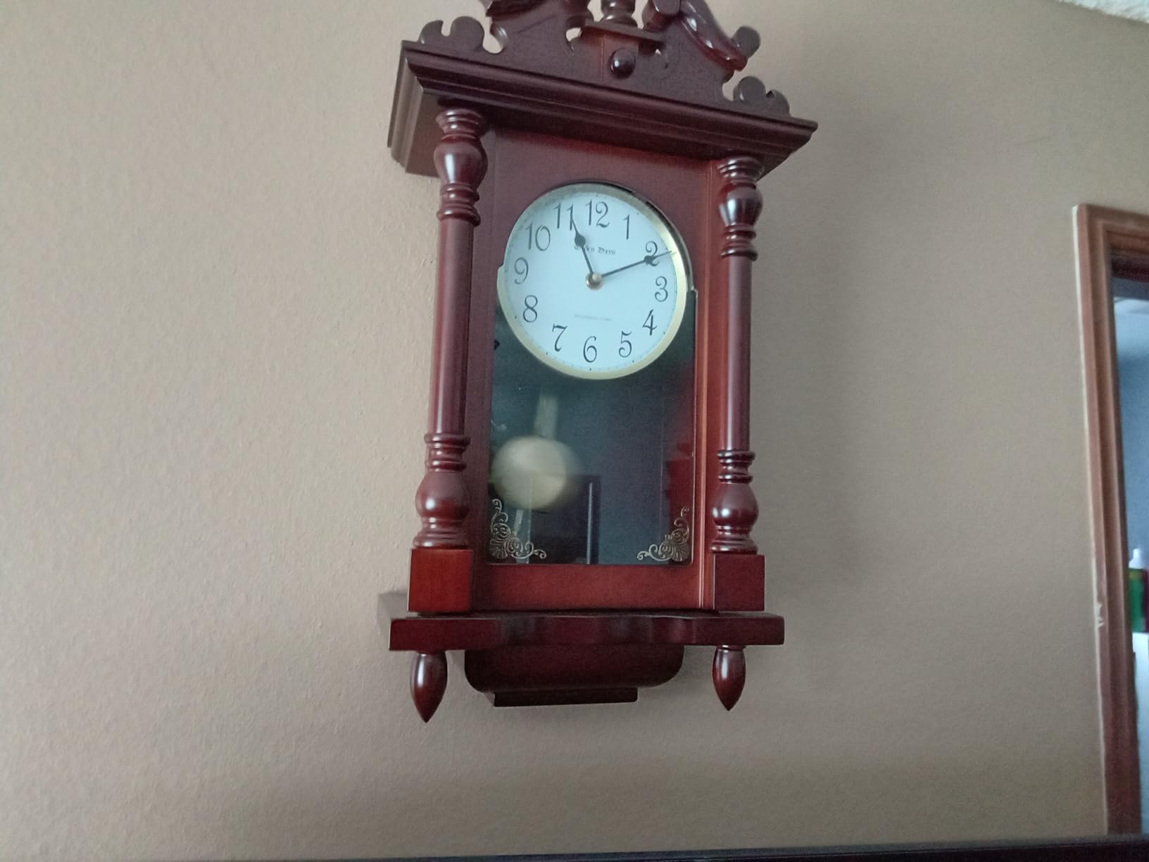 Wall Clock with Real Wood, 4 Chime Options, Swinging Pendulum, Antique Vintage Design, 22