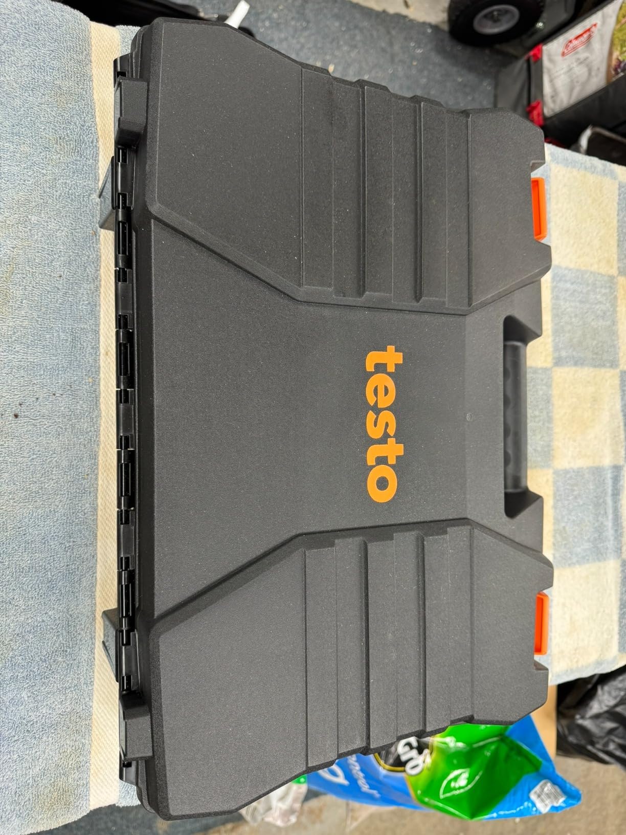 testo 550s AC Manifold Gauge Set - Manifold Gauges HVAC - Incl. 2 Wired Temperature Clamp Probes - Recharge Kit with Superheat, Subcooling For AC, Refrigeration & Heat Pumps - Bluetooth customer photo 2