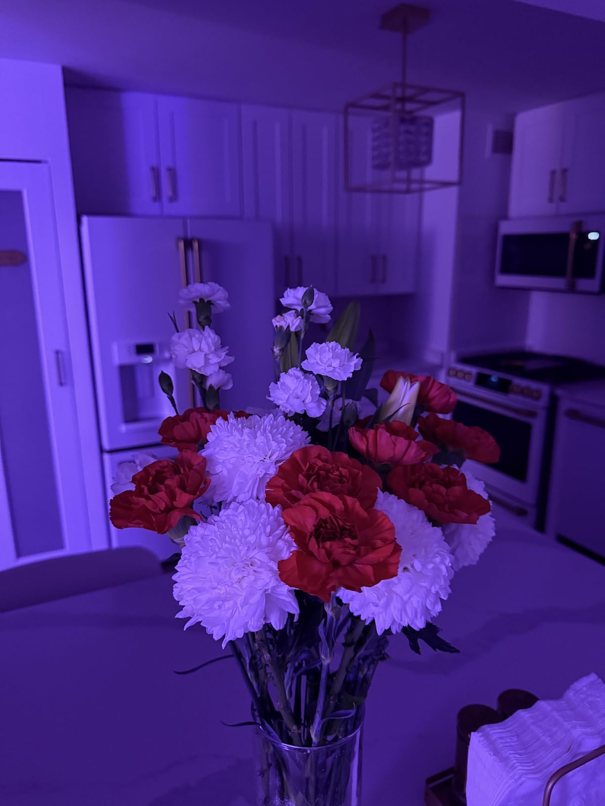 Wyze Bulb Color, 1100 Lumen WiFi RGB and Tunable White A19 Smart Bulb, Works with Alexa and Google Assistant, Two-Pack customer photo 1