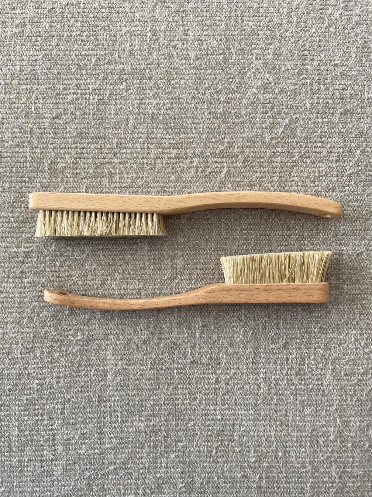 Premium Rock Climbing Brush with Thick Ultra Durable Boar's Hair Bristles, Bouldering Brush with Strong Handle, Climbing Gift for Rock Climbers (CJ-CB2008A+CJ-CB2045B(2 Pcs) customer photo 1