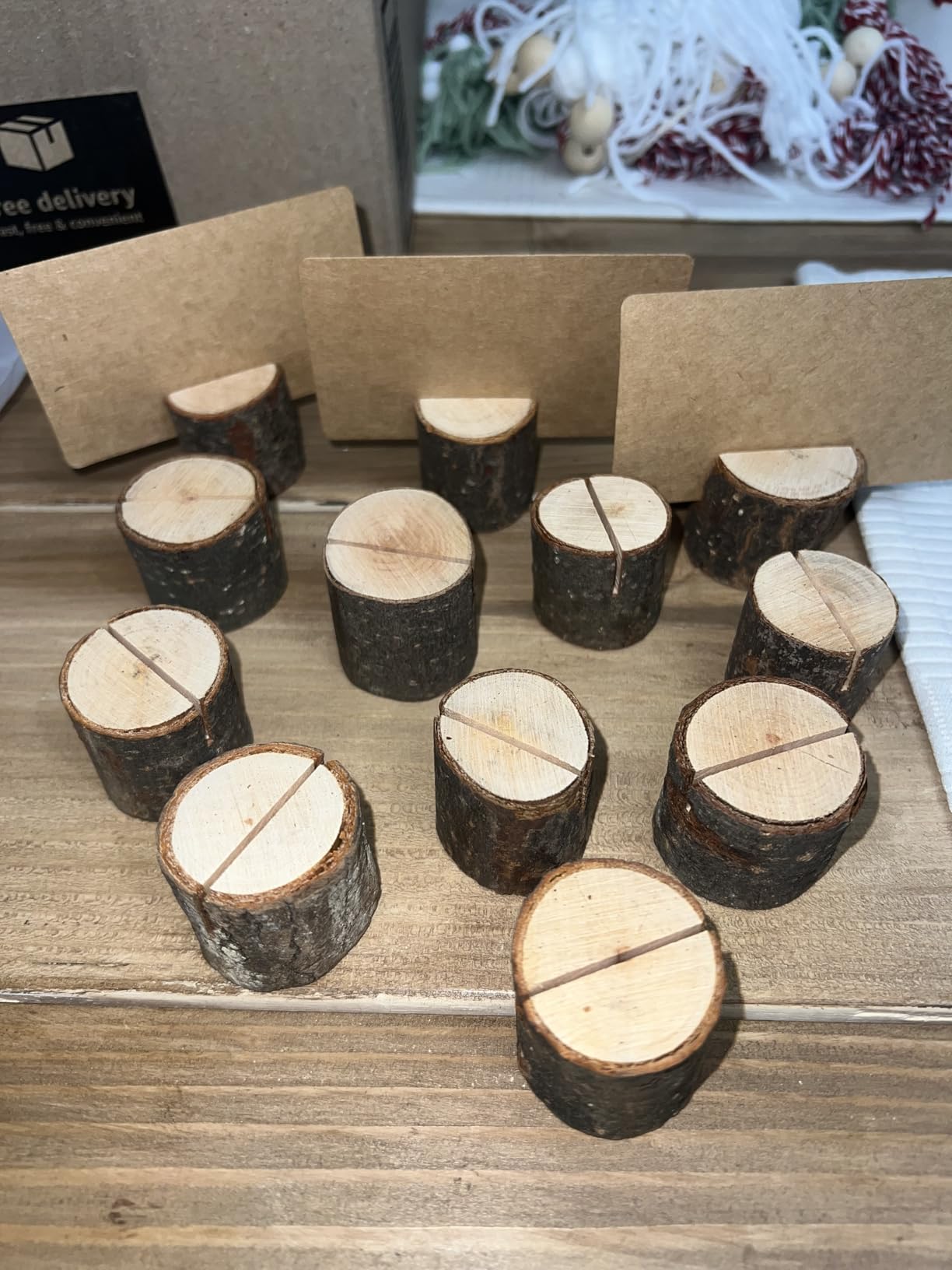 Jofefe 12Pcs Mini Wood Place Card Holders and 24Pcs Kraft Place Cards, Rustic Table Number Holders, Food Labels for Party Buffet, Name Card Photo Picture Holders for Harvest Fall Thanksgiving Wedding Birthday Party customer photo 2