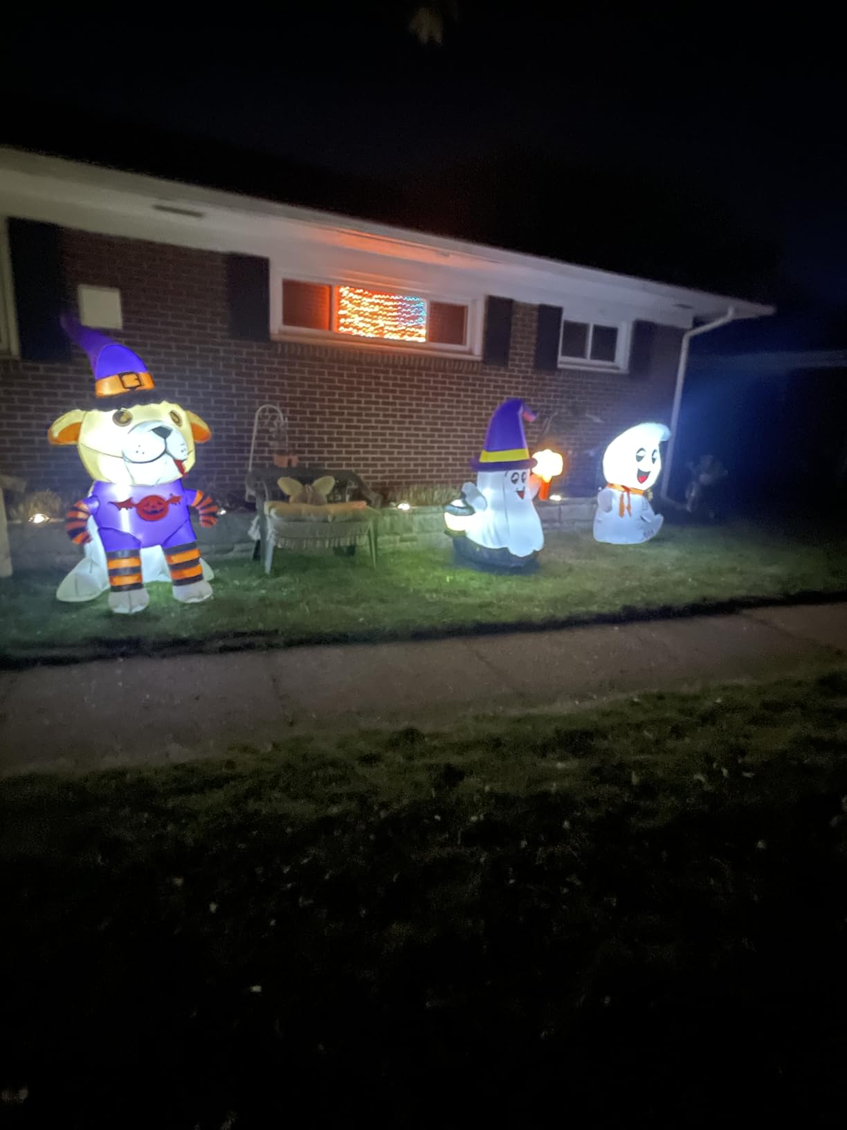 GOOSH 4 FT Halloween Inflatable Cute Ghost Outdoor Decorations Blow Up Yard Ghost with Built-in LEDs for Indoor Garden Lawn Party Decor customer photo 2