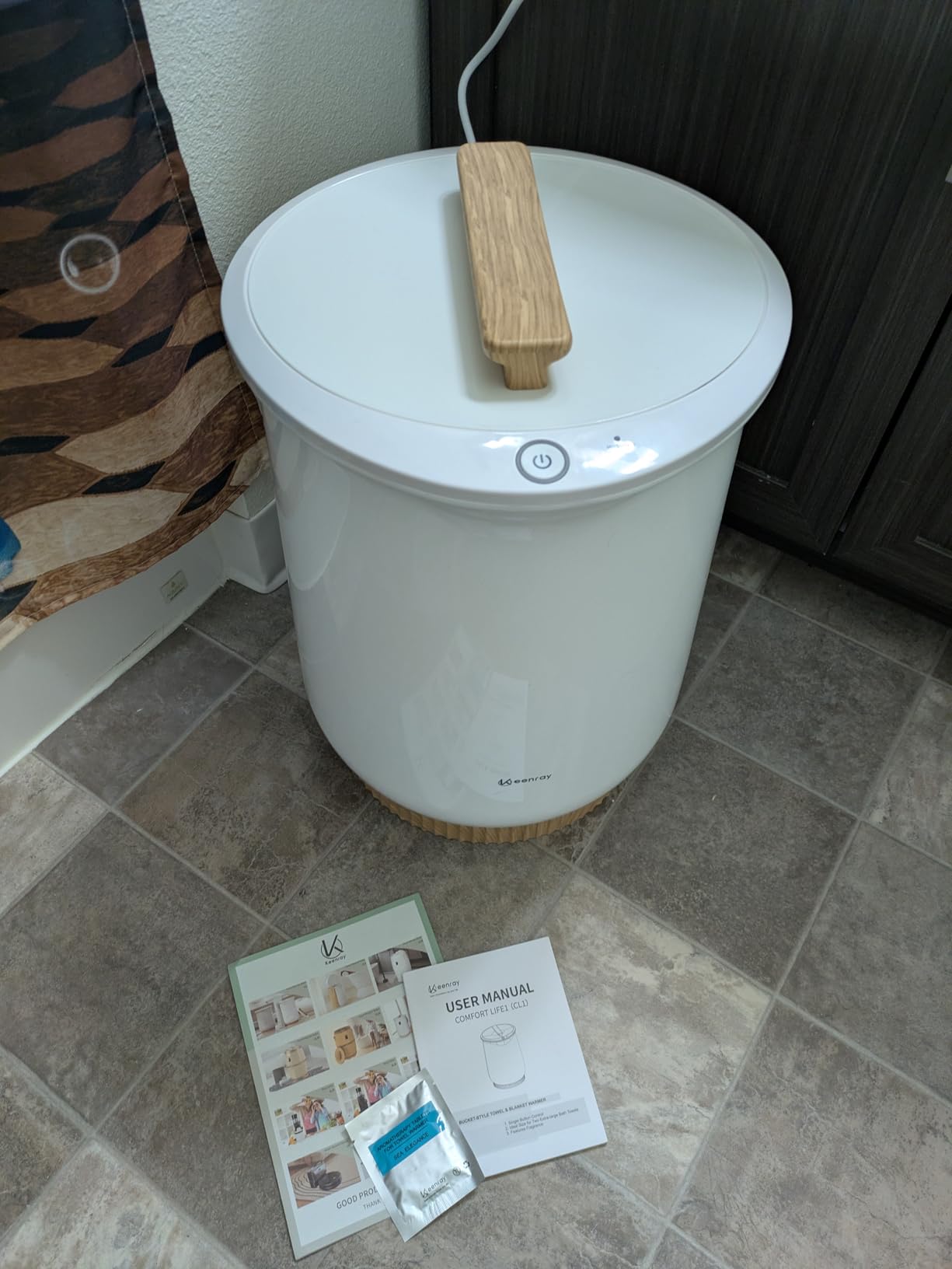 Keenray Towel Warmer, Luxury Towel Warmer Bucket, Large Towel Warmer for Bathroom, Auto Shut Off, Fits Up to Two 40