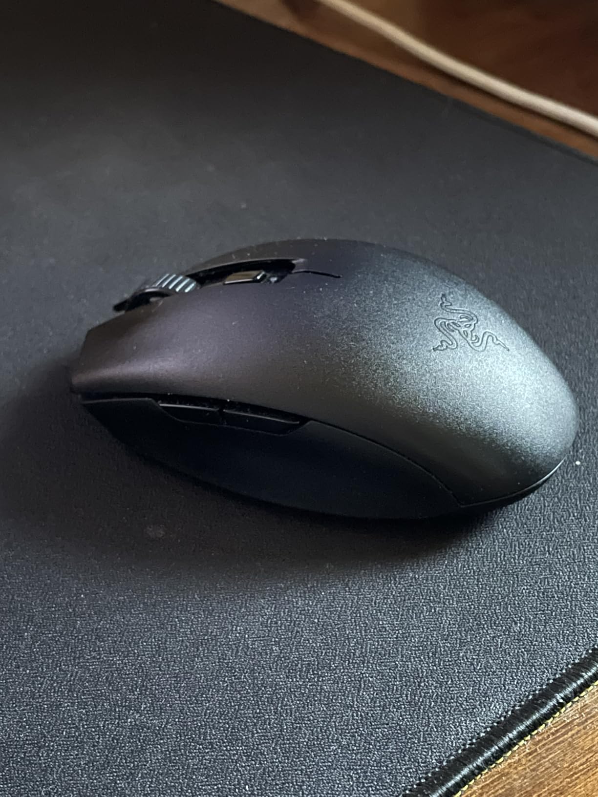 Razer Orochi V2 Wireless Gaming Mouse - Ultra Lightweight & Portable, Bluetooth & 2.4Ghz Wireless Connectivity, 18K DPI, Up to 950hrs Battery Life, Compatible with PC & Mac - White customer photo 1