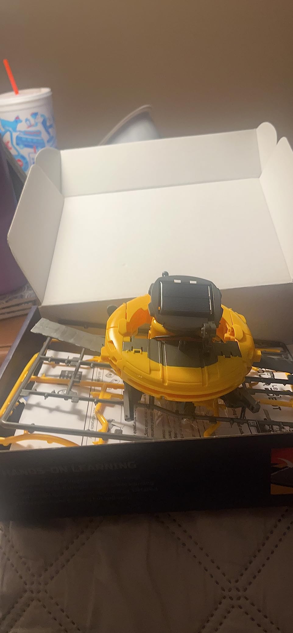 COBFDHA STEM Projects for Kids Age 8-12, Science Kits Boys, Solar Robot Space Toys Gifts 8-14 Year Old Teen Boys Girls, 120Pcs Building Experiments Robots Teenage Ages 9 10 11 12, Yellow customer photo 2