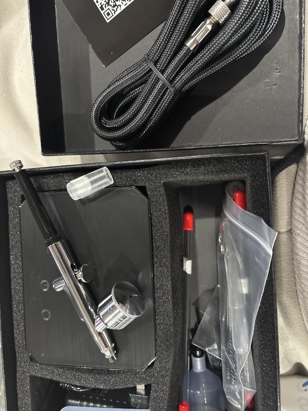Gocheer Airbrush Kit with Air Compressor, 40 48 PSI High Pressure Air Brush Non-Clogging with 0.2/0.3/0.5mm Nozzle/Cleaning Sets, Ideal for Painting, Modeling, Cake Decor, Makeup (Black, 40 PSI) customer photo 2