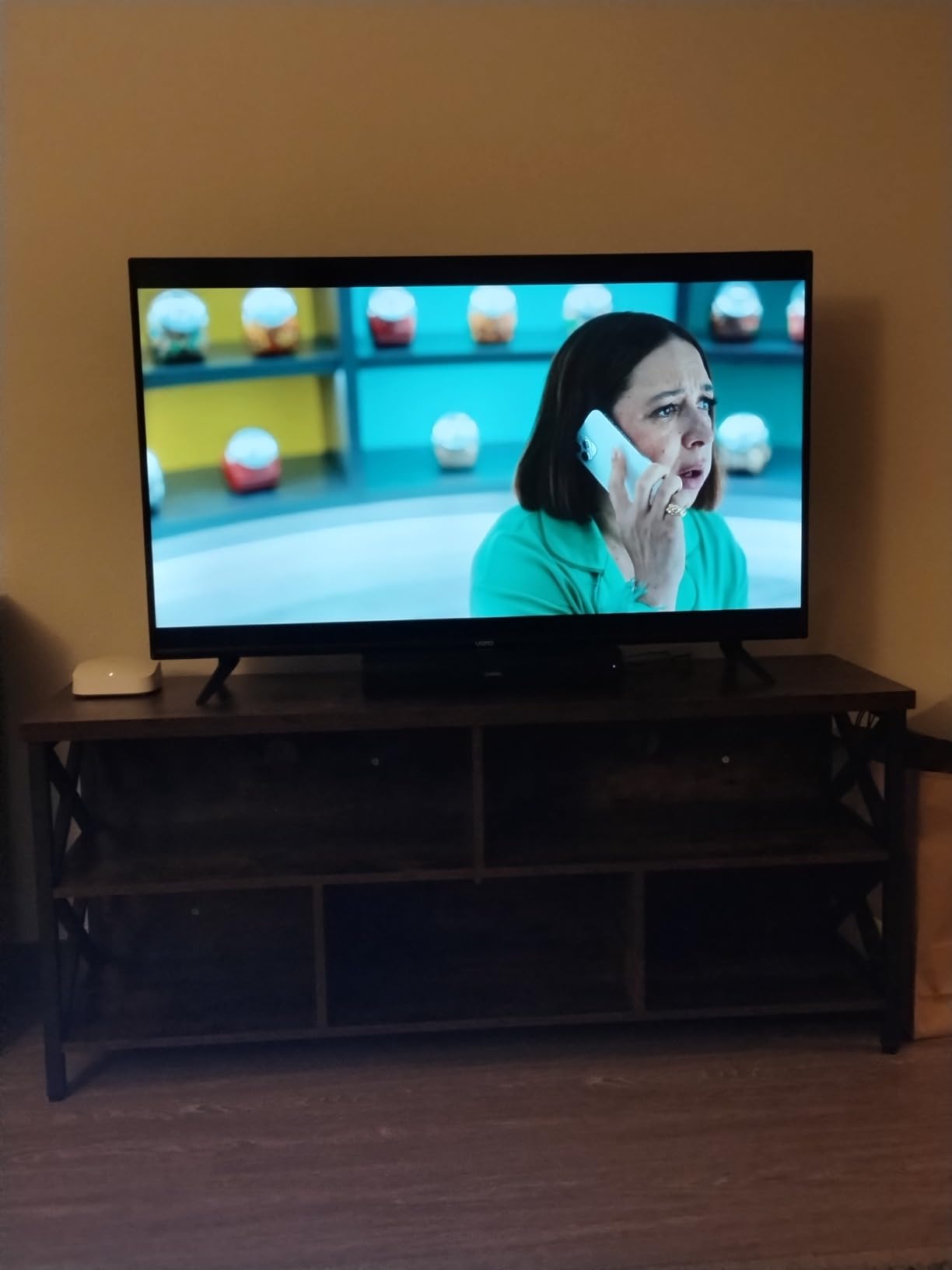 VIZIO 75-Inch V-Series 4K UHD LED Smart TV with Voice Remote, Dolby Vision, HDR10+, Alexa Compatibility, V755-J04, 2022 Model customer photo 2