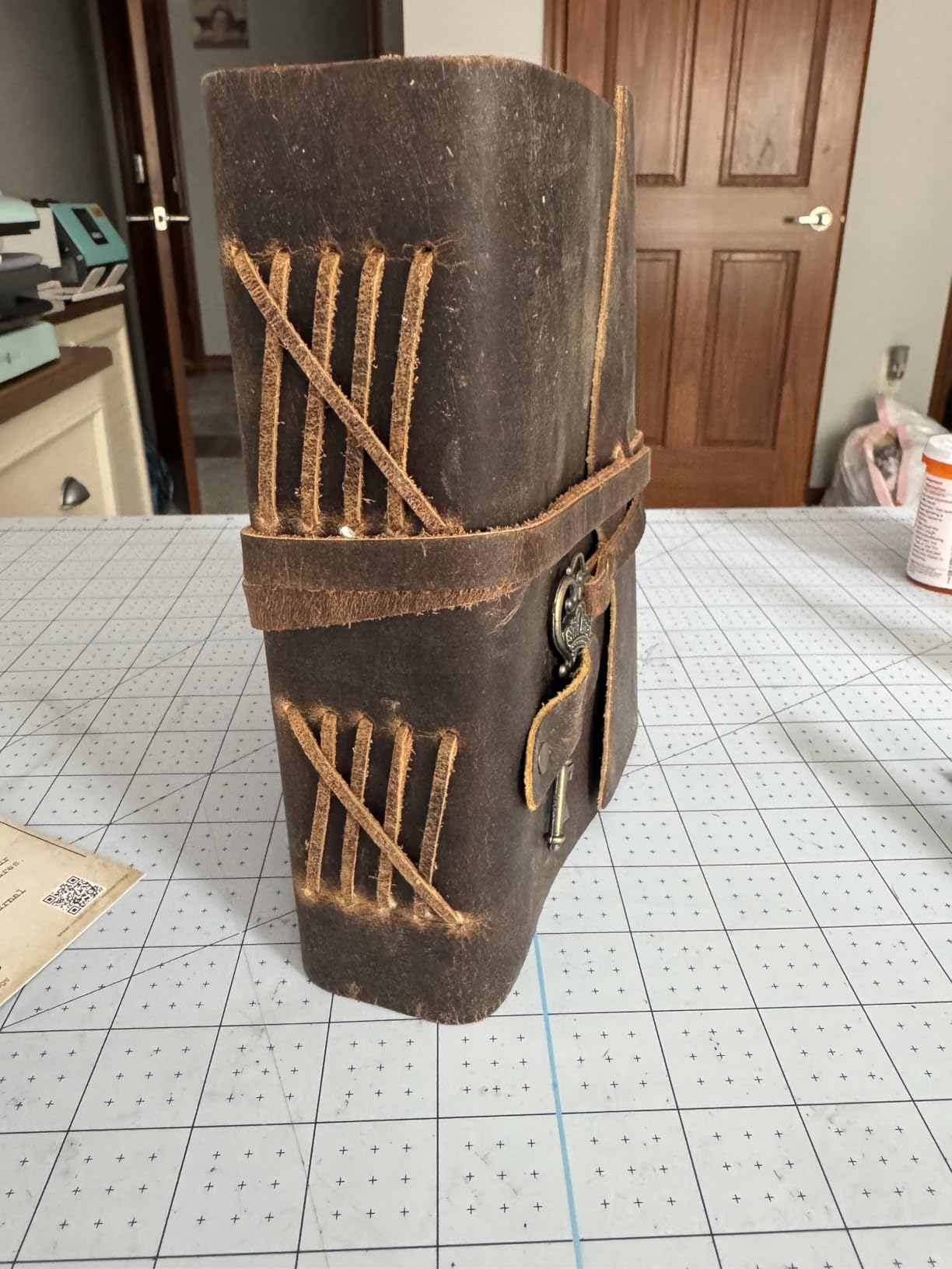 LEATHER VILLAGE Vintage Leather Journal - 200 Handmade Vintage Deckle Edge Paper - Leather bound Journal For Women Men - Vintage Key Closure - Book of Shadows - Cappuccino Brown - 6X4 inches (A6) customer photo 2