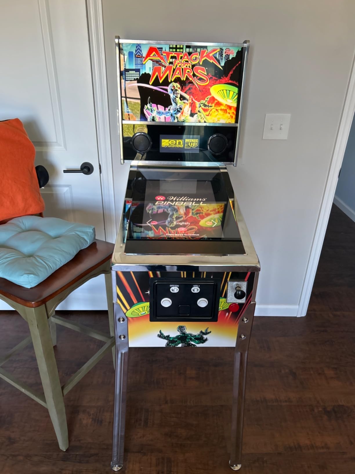 Arcade 1Up William Bally Attack From Mars Pinball customer photo 2