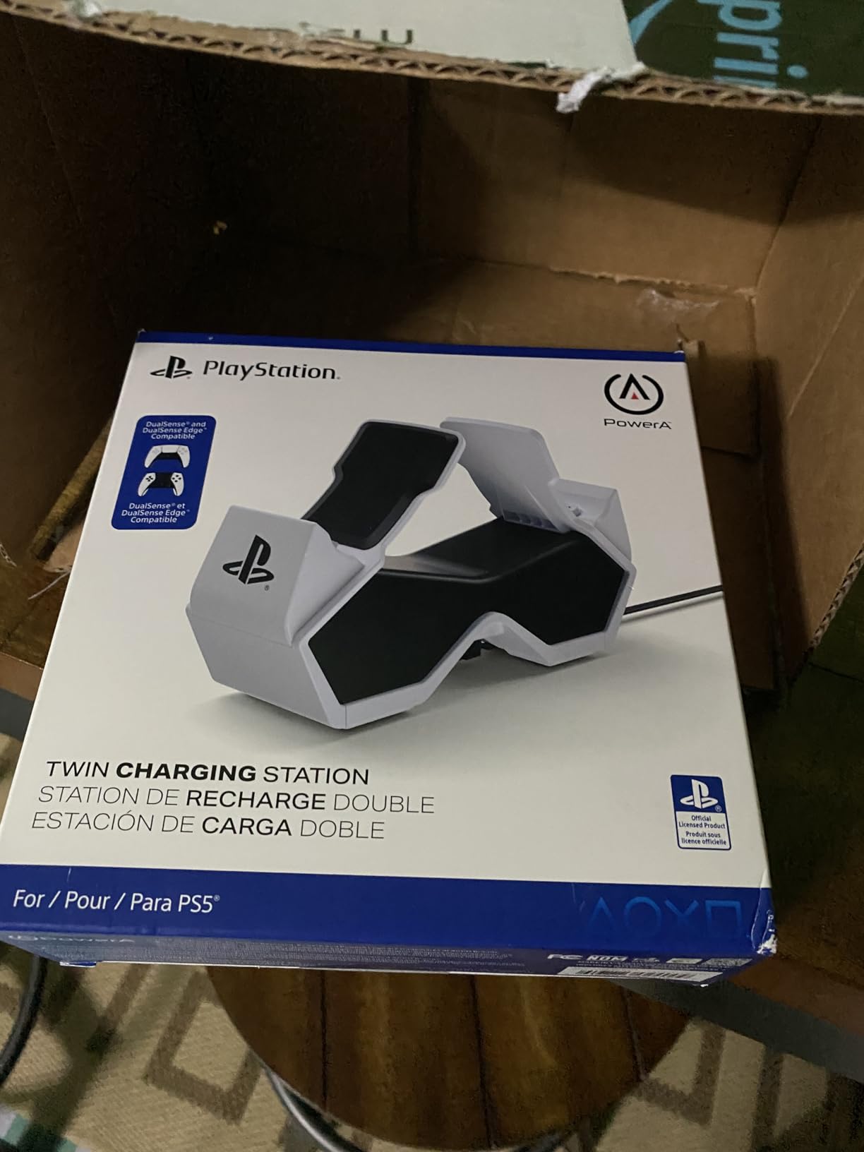 PowerA Twin Charging Station for Dualsense Wireless Controllers, Officially Licensed - PlayStation 5 customer photo 1