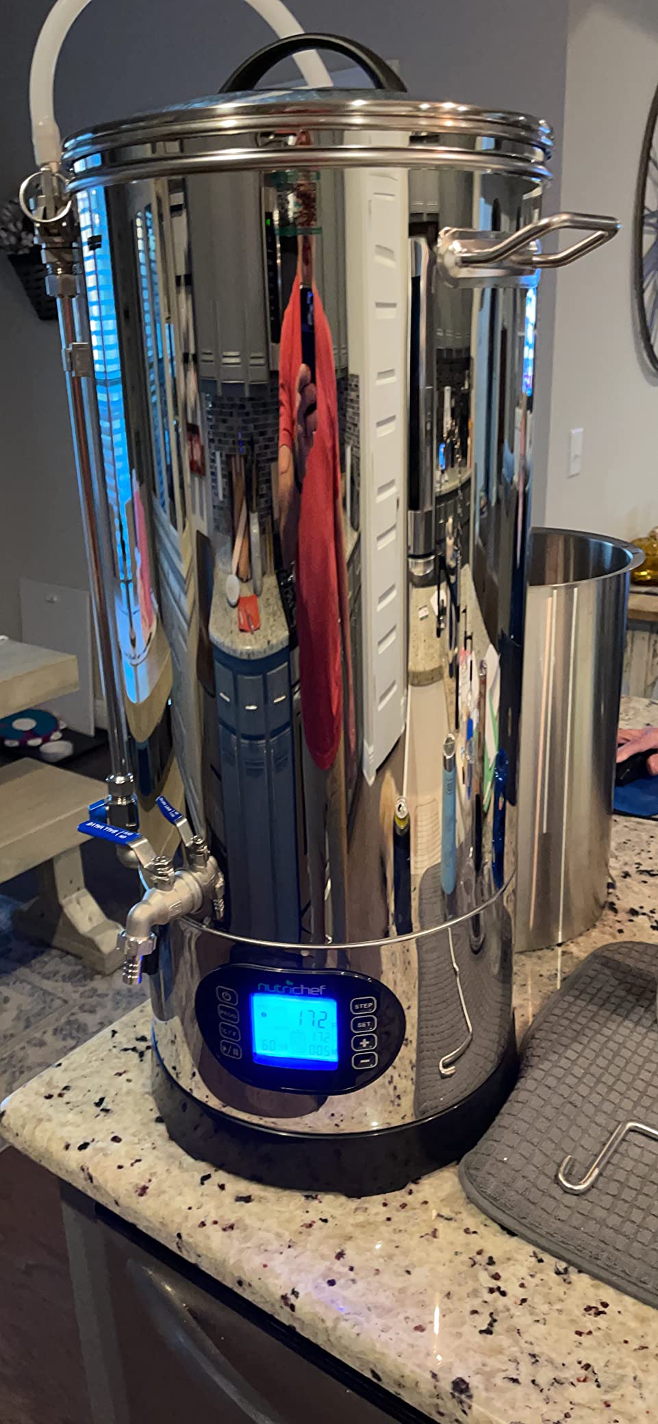 NutriChef All In One Home Beer Brewing Mash and Boil Device with Circulation Pump 5-Piece Maker Machine Set 9 Gallon 1600w Max w/LCD Display Programmable Multi-Step Control System, Stainless Steel customer photo 1